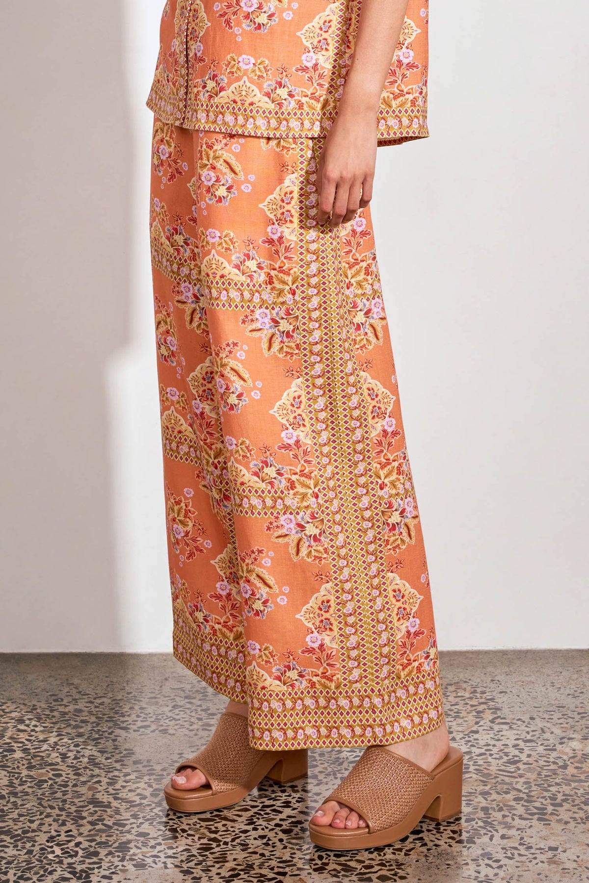 ZOE KRATZMAN MERCHANT PANT MARIGOLD GLOW ORANGE PRINT PANT
