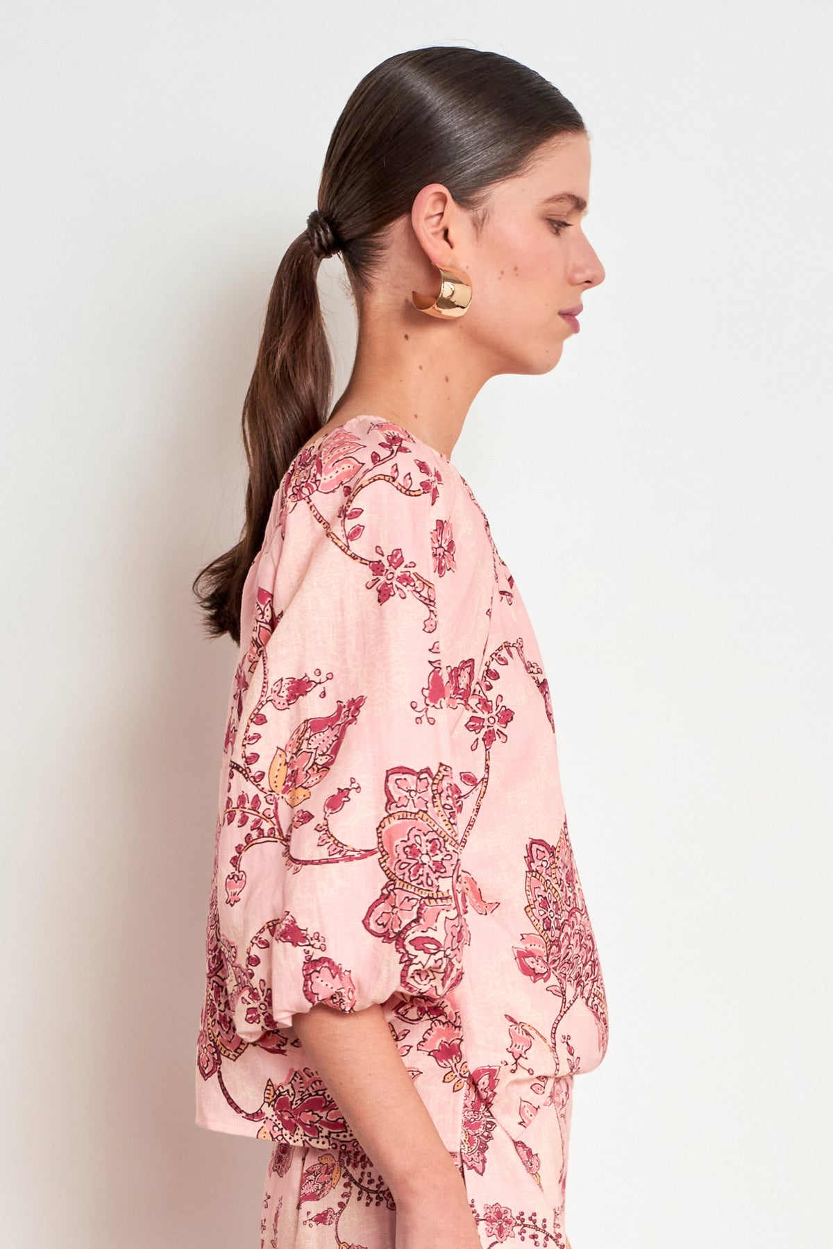 ZOE KRATZMANN PEARL TOP PEONY PAISLEY
