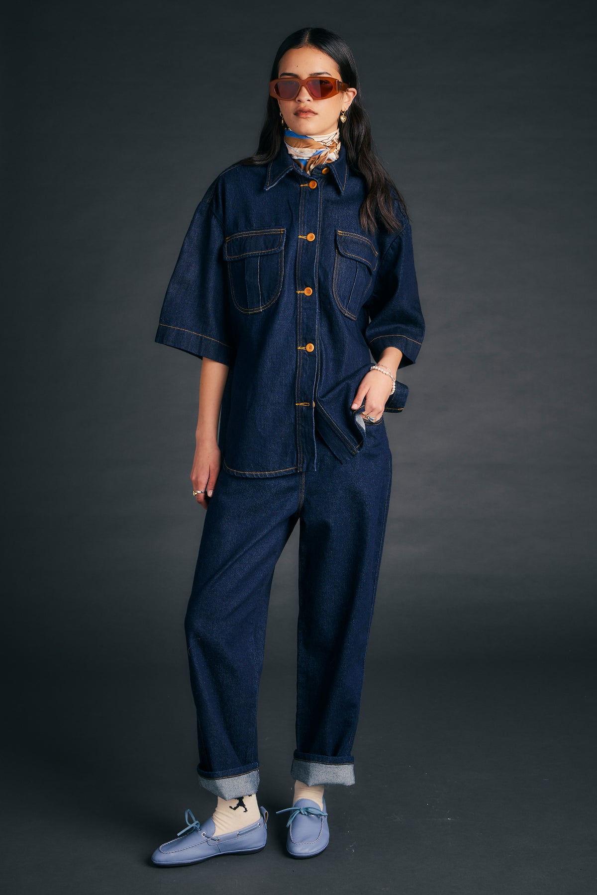 KAREN WALKER MOD SHIRT DENIM BUTTON UP SHIRT WITH TWO CHEST POCKETS AND CONTRAST SITIHING