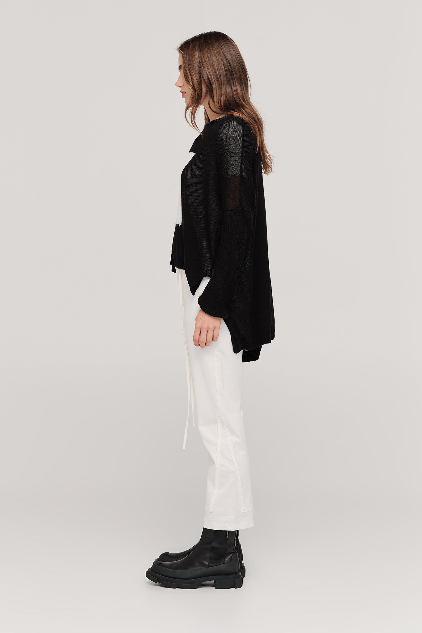 SQUARED LUCENT SWEATER