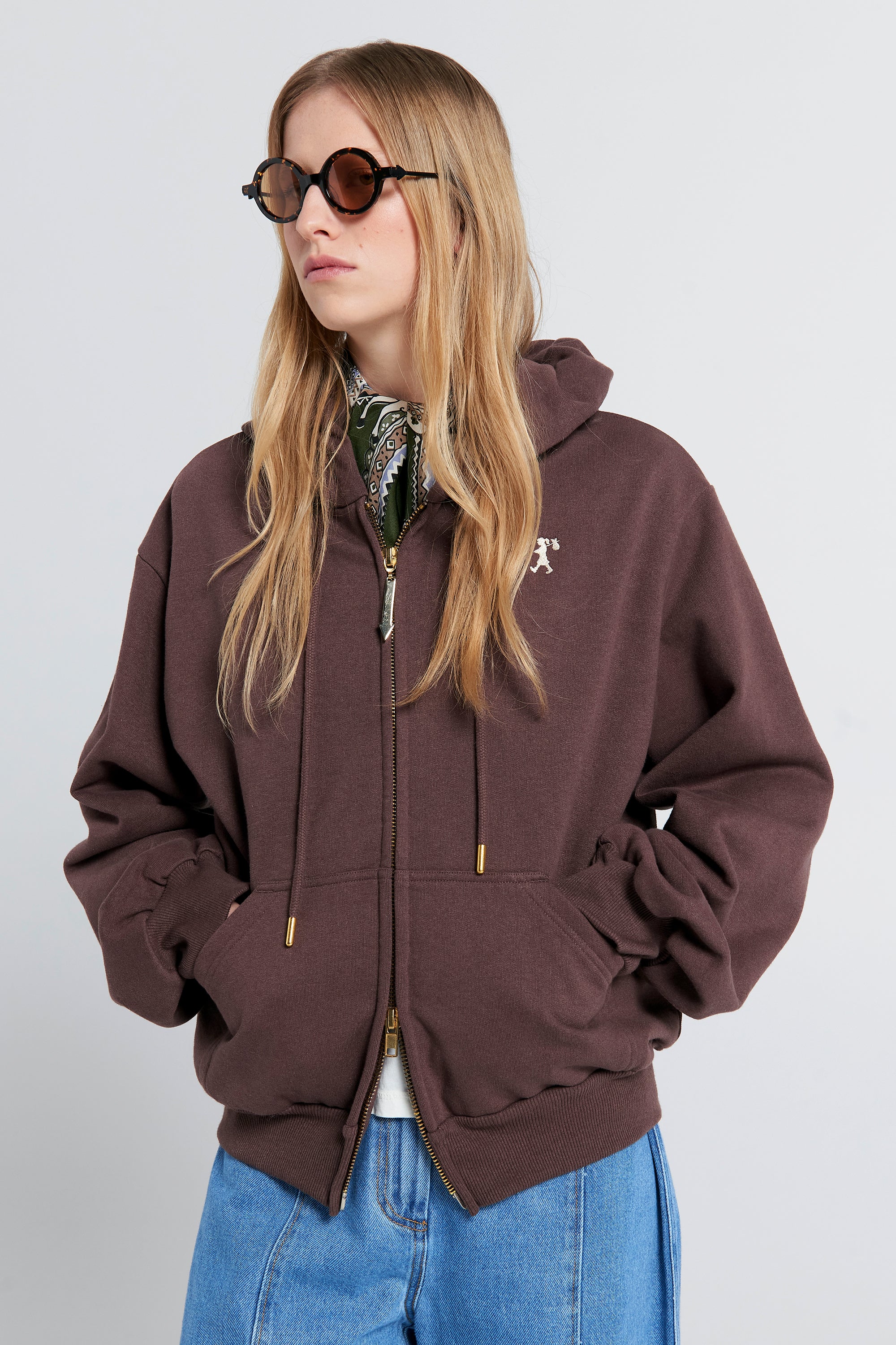 RUNAWAY GIRL CROPPED OVERSIZE HOODIE