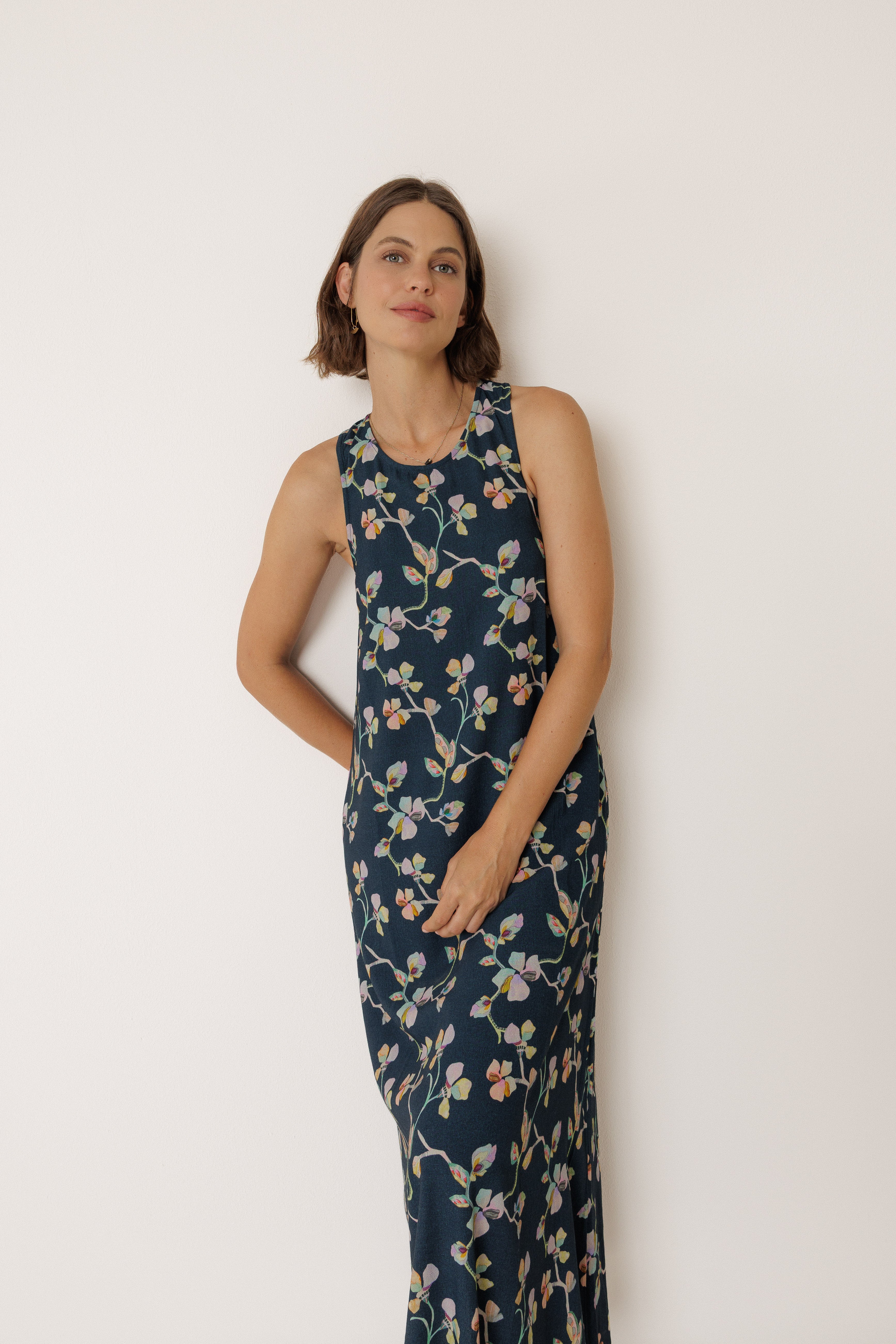INDI AND COLD CROSSBACK DRESS NAVY FLORAL VISCOSE MAXI DRESS