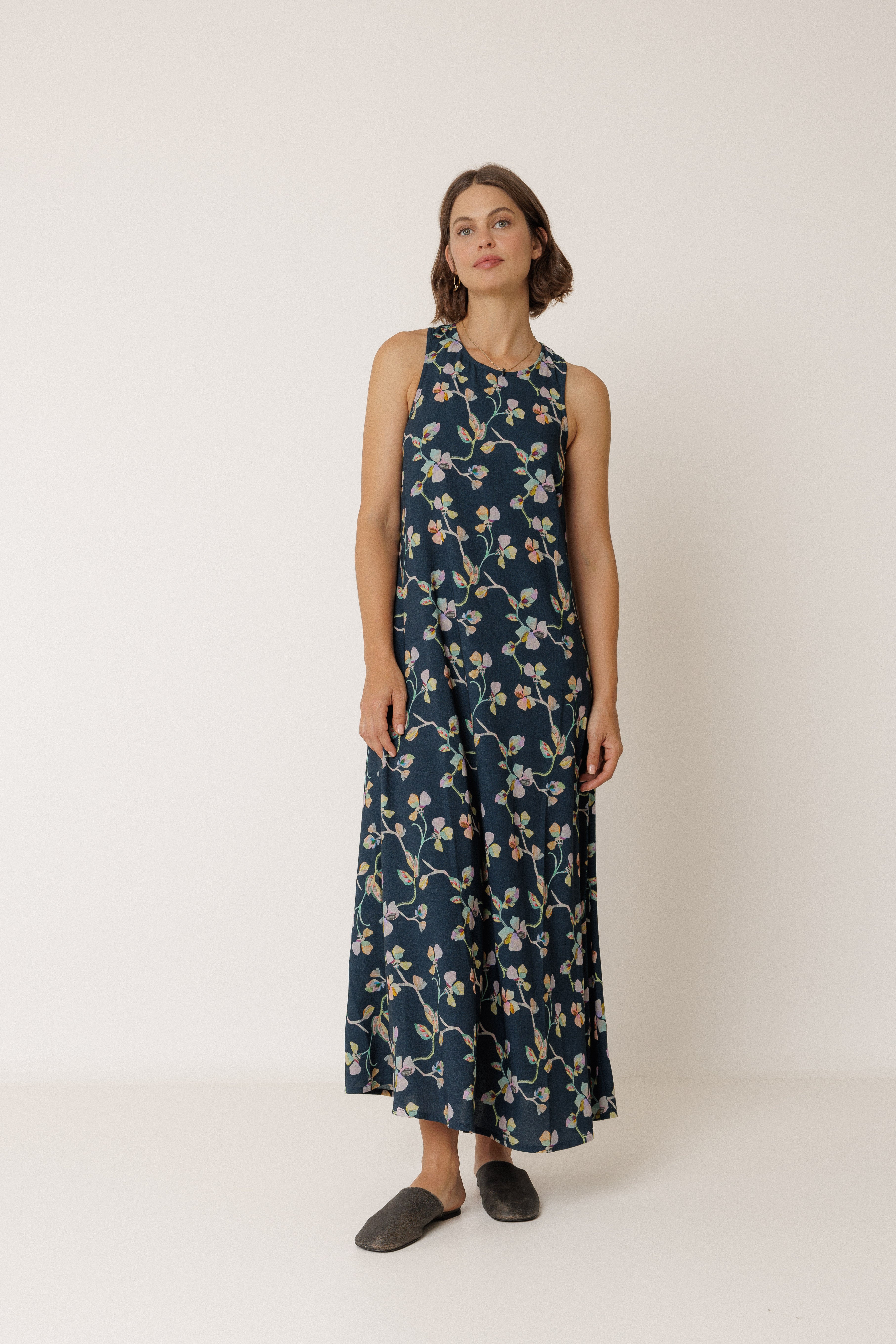 INDI AND COLD CROSSBACK DRESS NAVY FLORAL VISCOSE MAXI DRESS