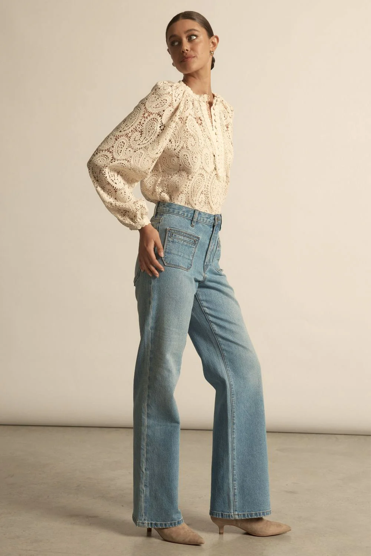 ADORN TOP