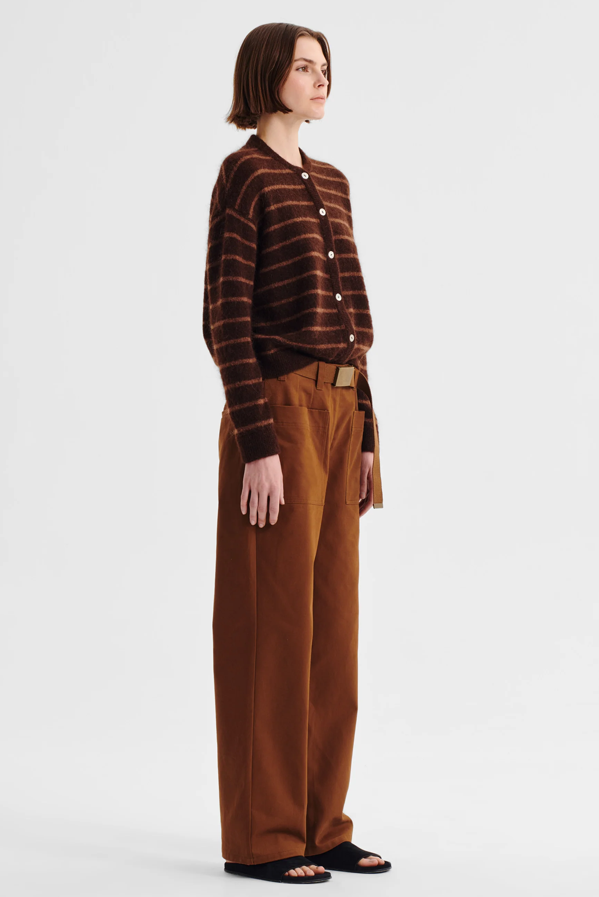 ALBI KNIT CARDIGAN