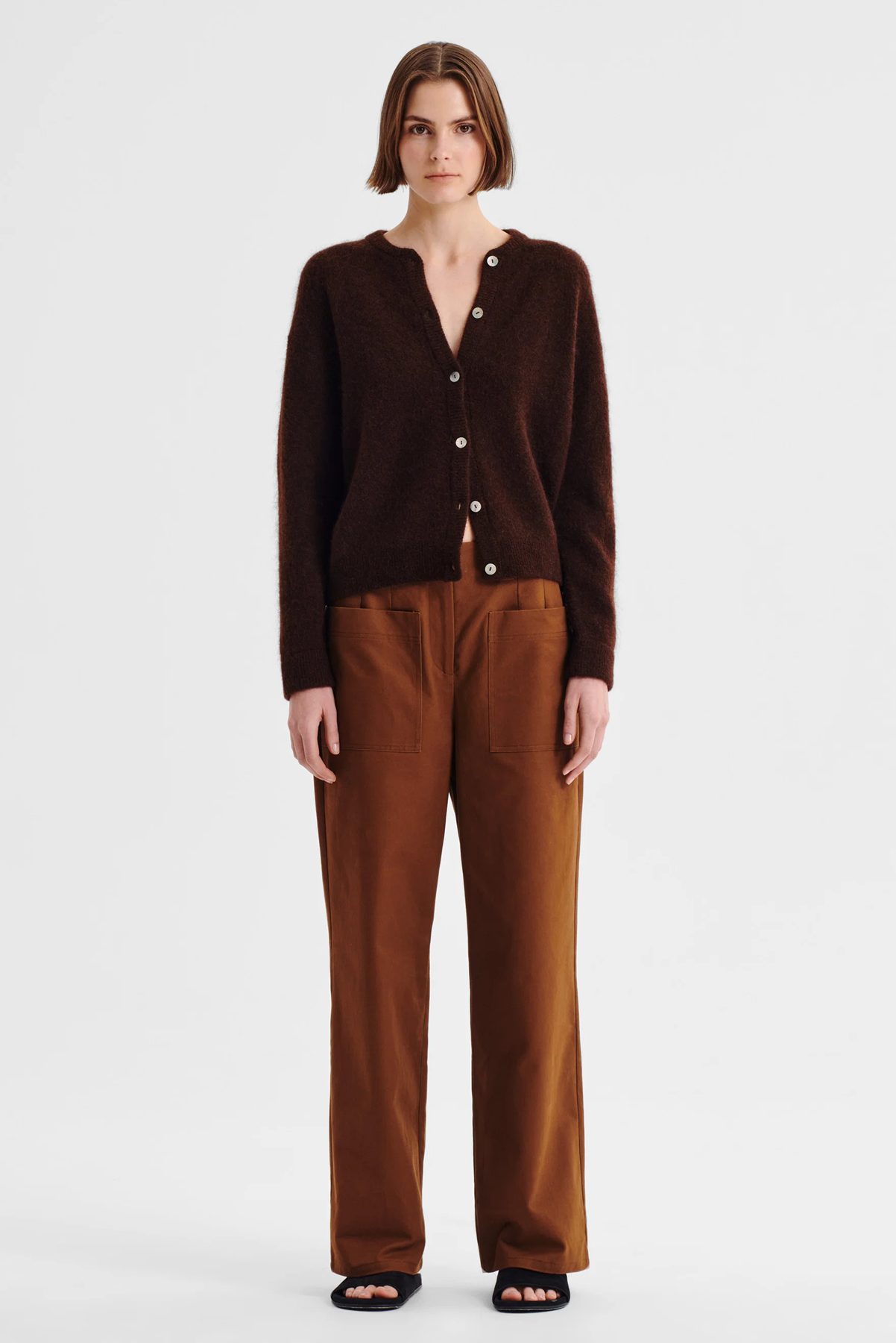ALBI KNIT CARDIGAN
