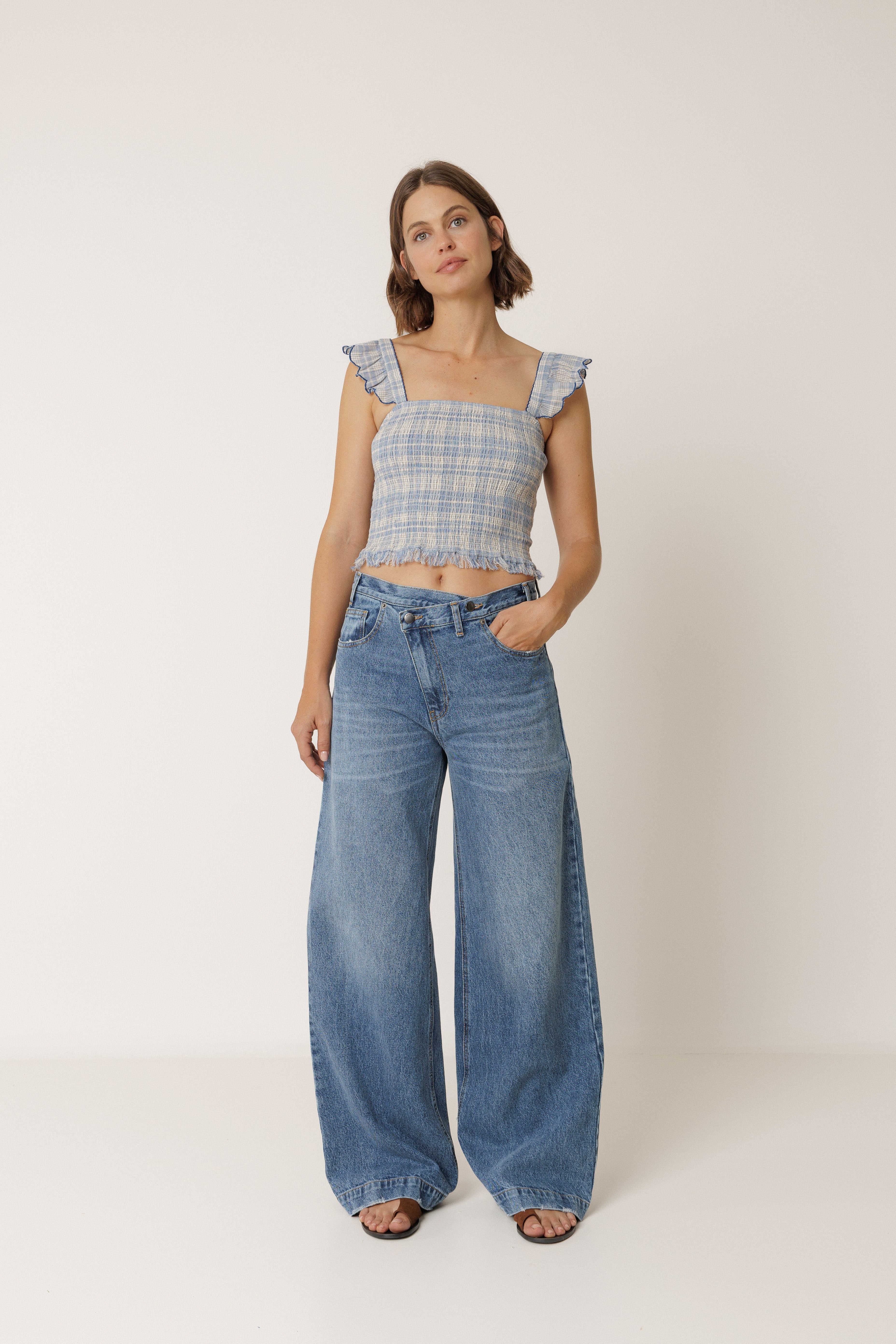 INDI AND COLD CROSSED WAISTBAND JEAN COTTON STRETCH DENIM BLUE
