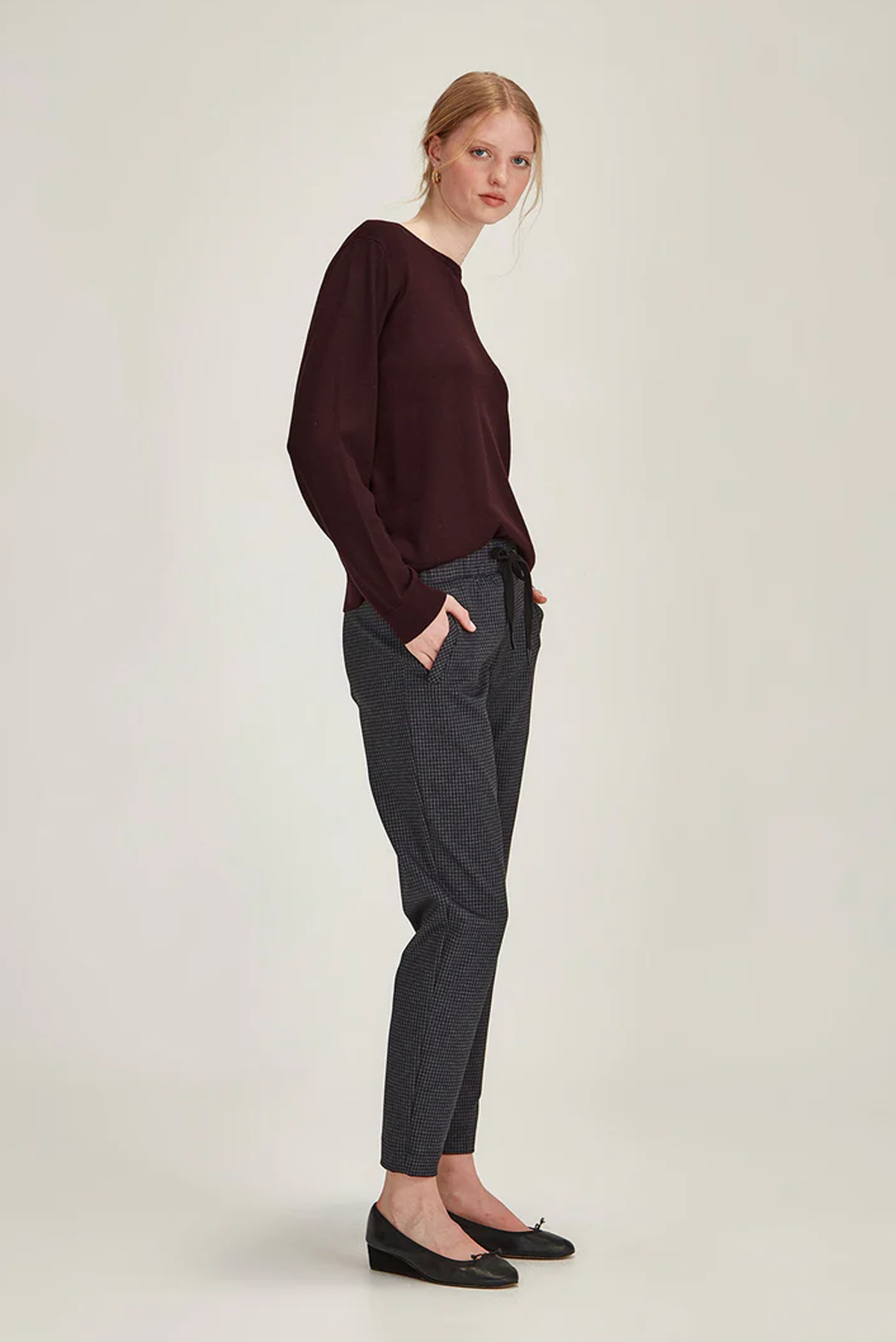 BLUE CHECK JOGGER