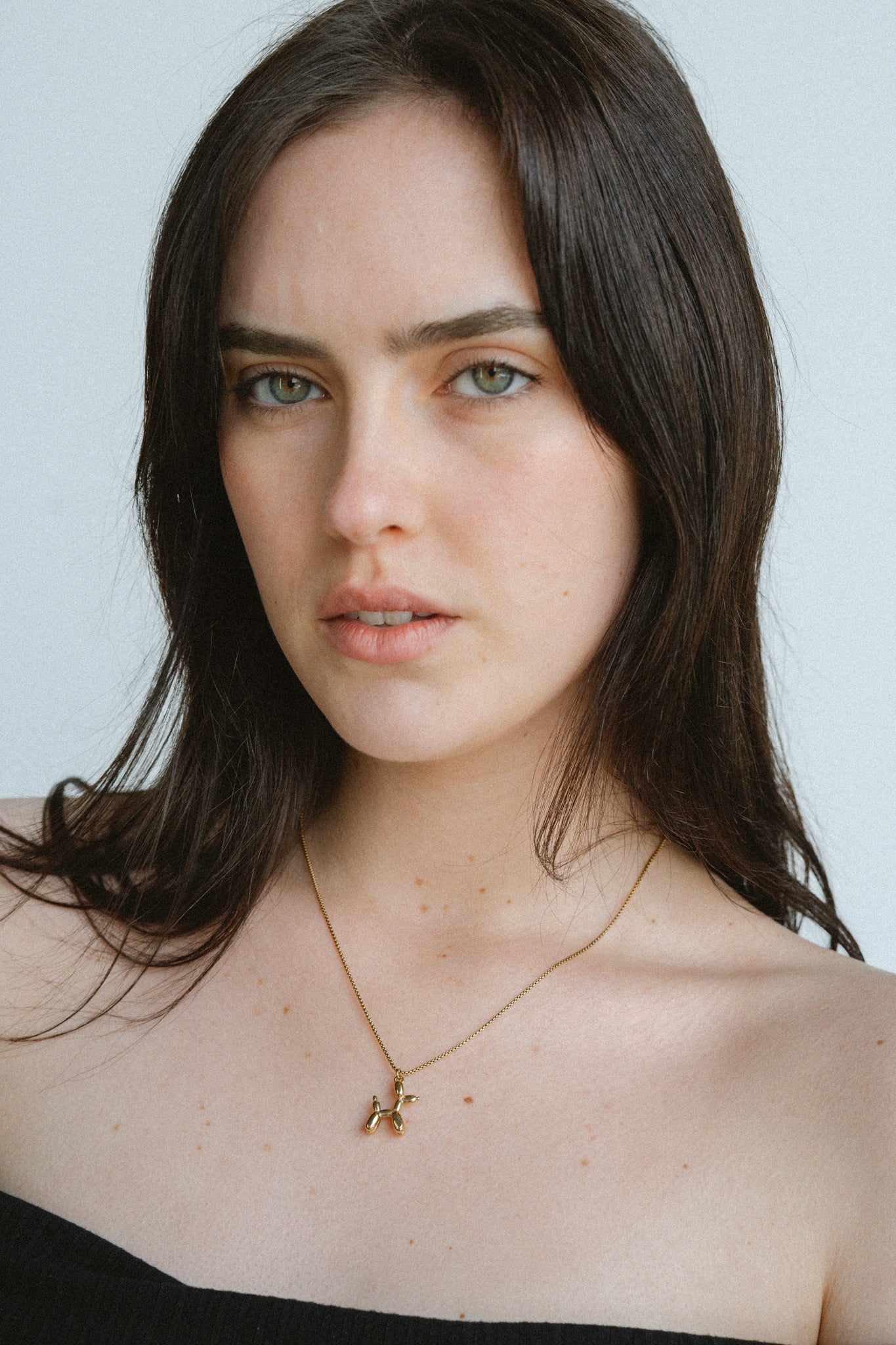 BALLOON DOG NECKLACE