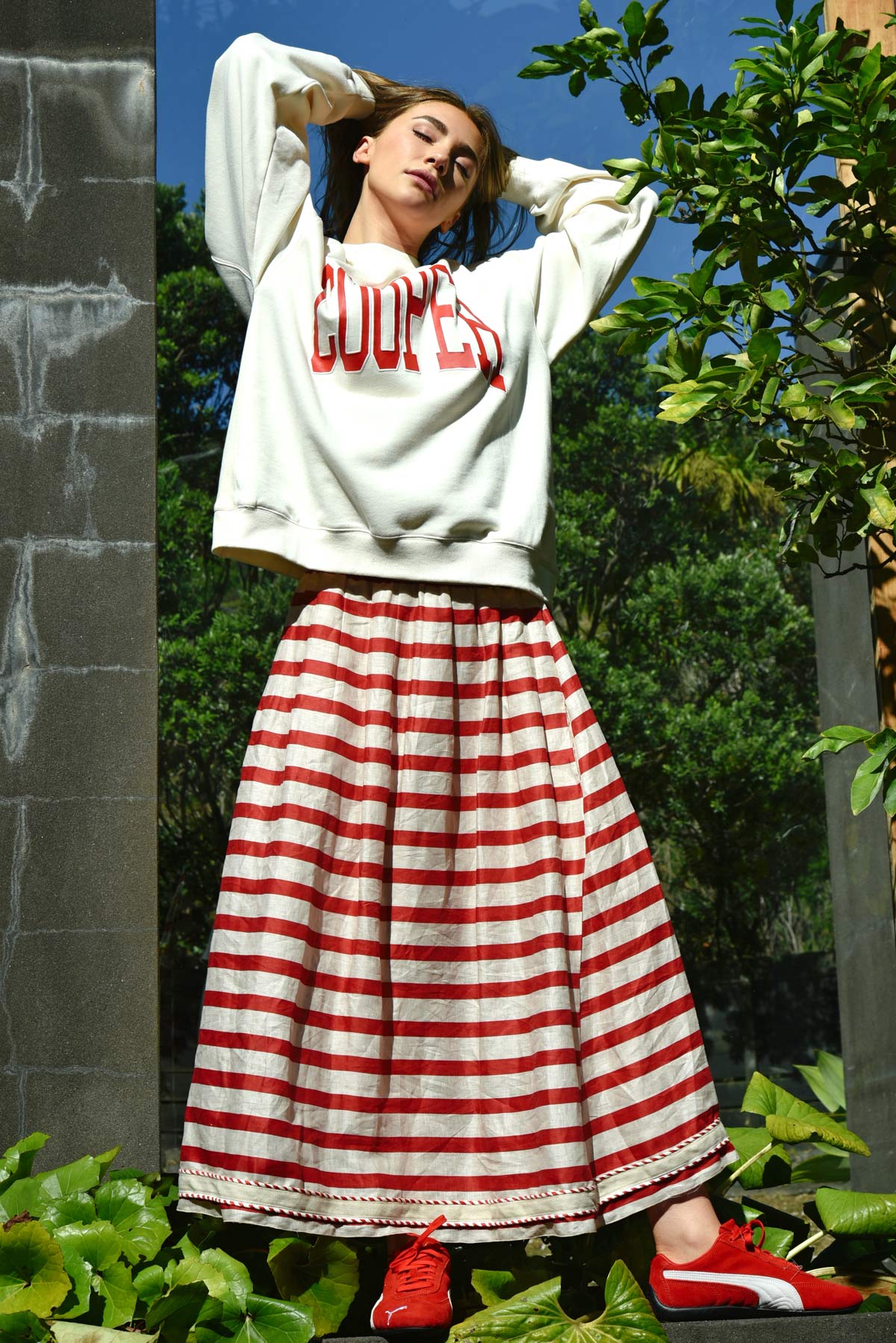 FORWARD MOTION SKIRT