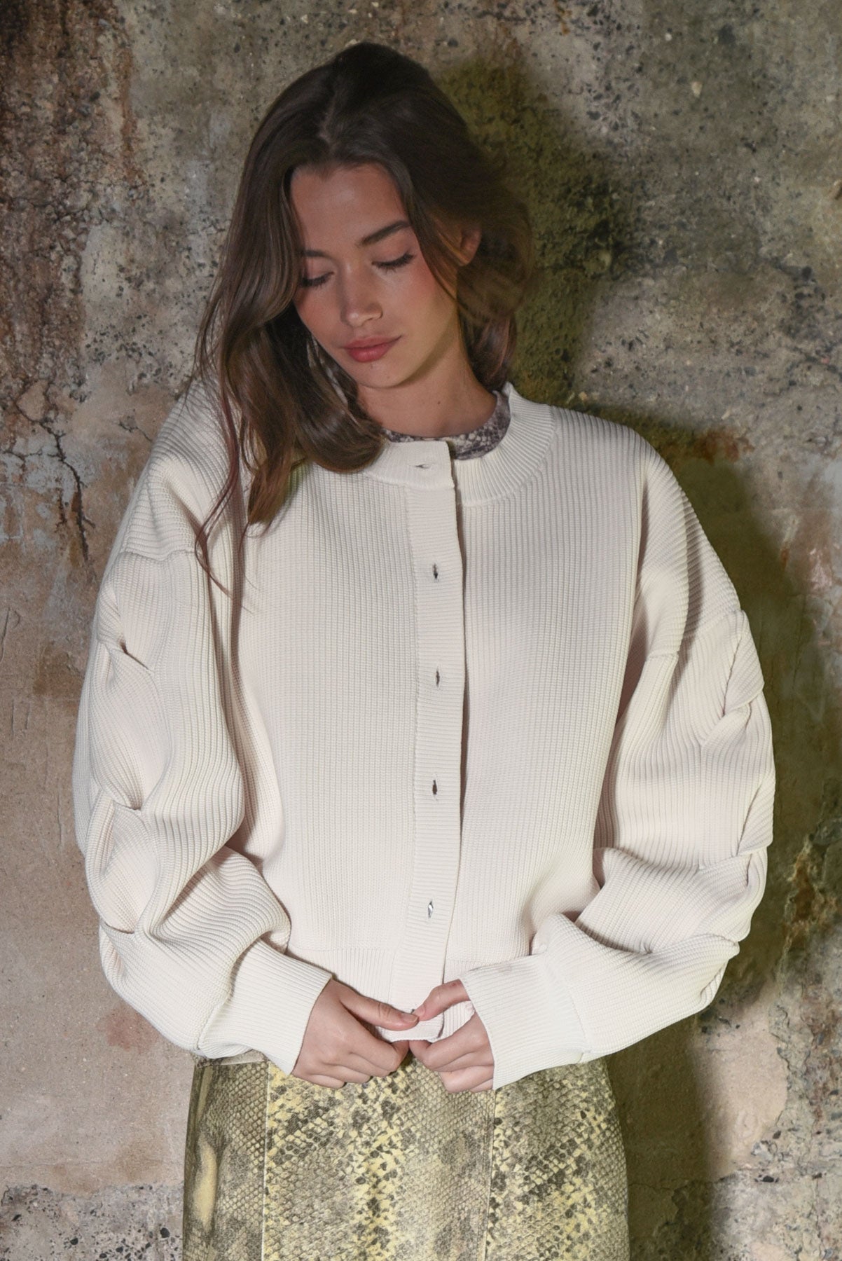 TWIST AND SHOUT CARDIGAN