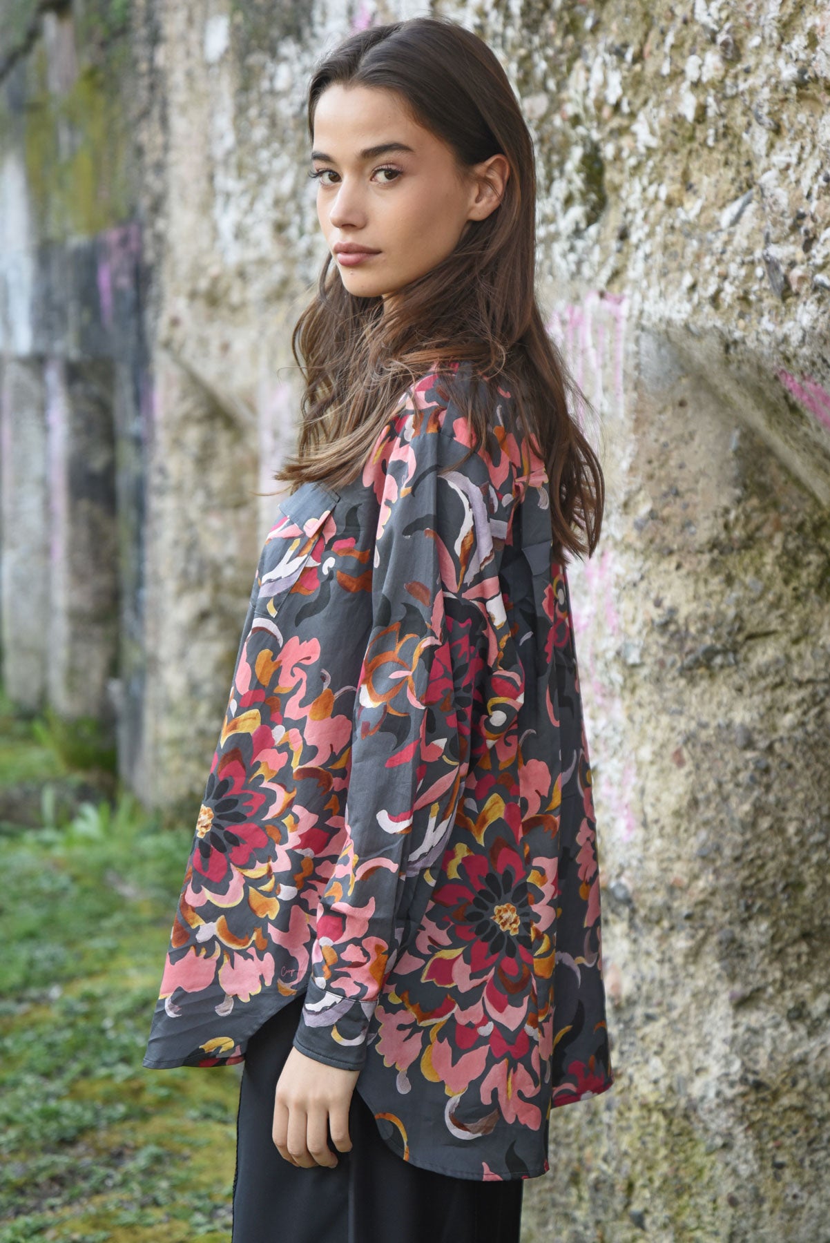 POCKET FULL OF CHIC SHIRT