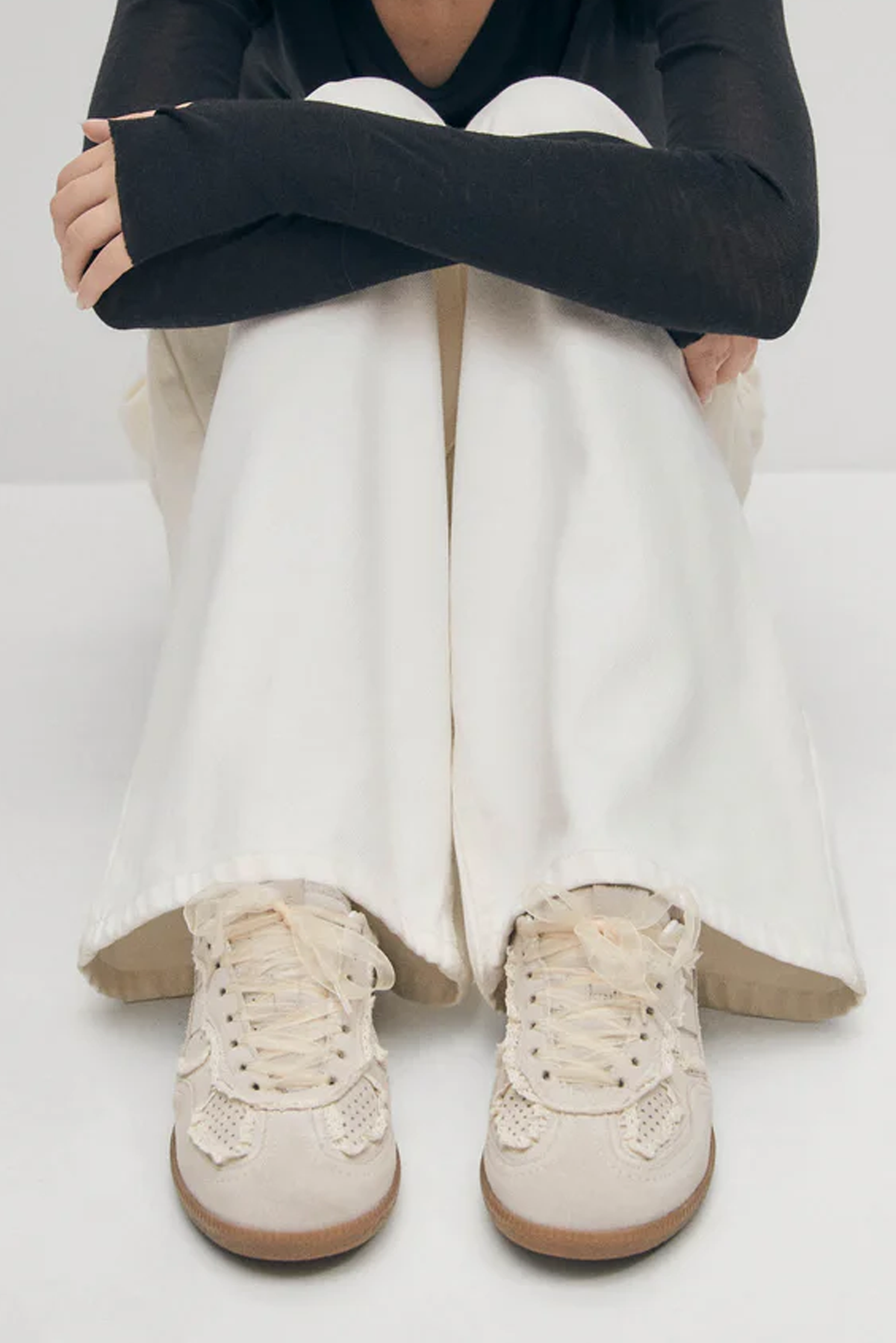 TB.490 CROCHET SNEAKERS