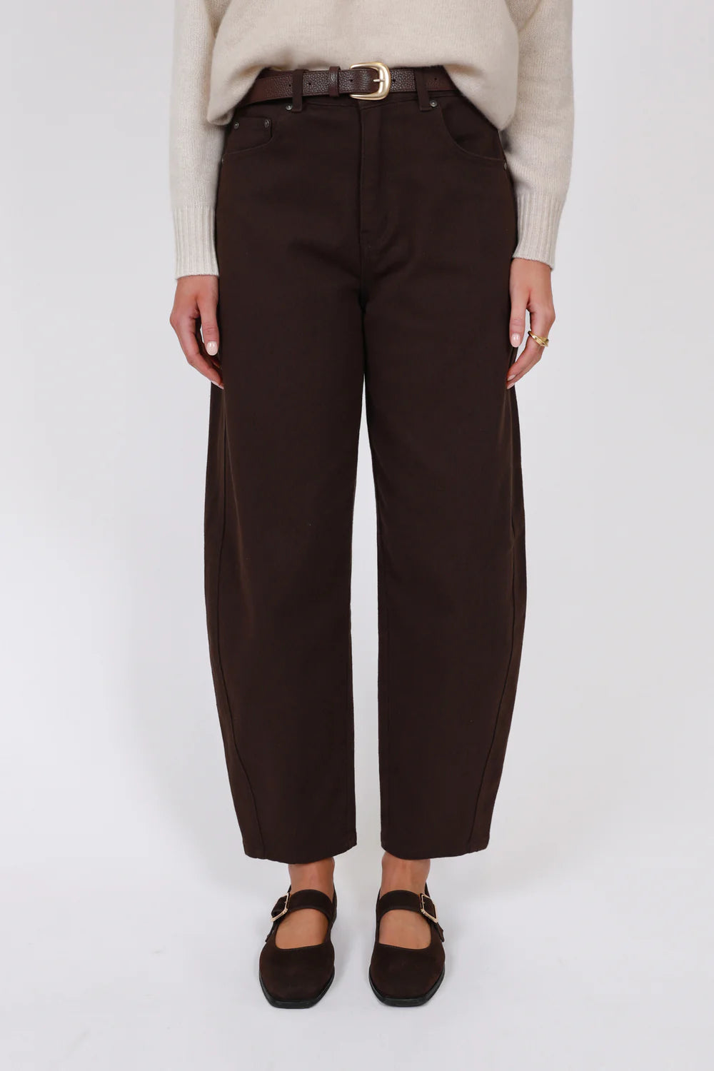 THE CURVE BARREL PANT