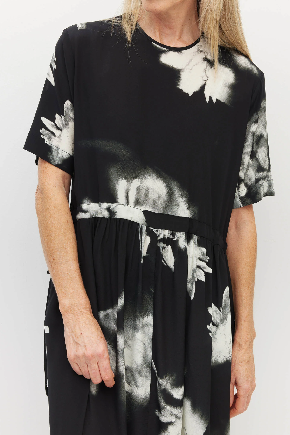DIMA TUNIC