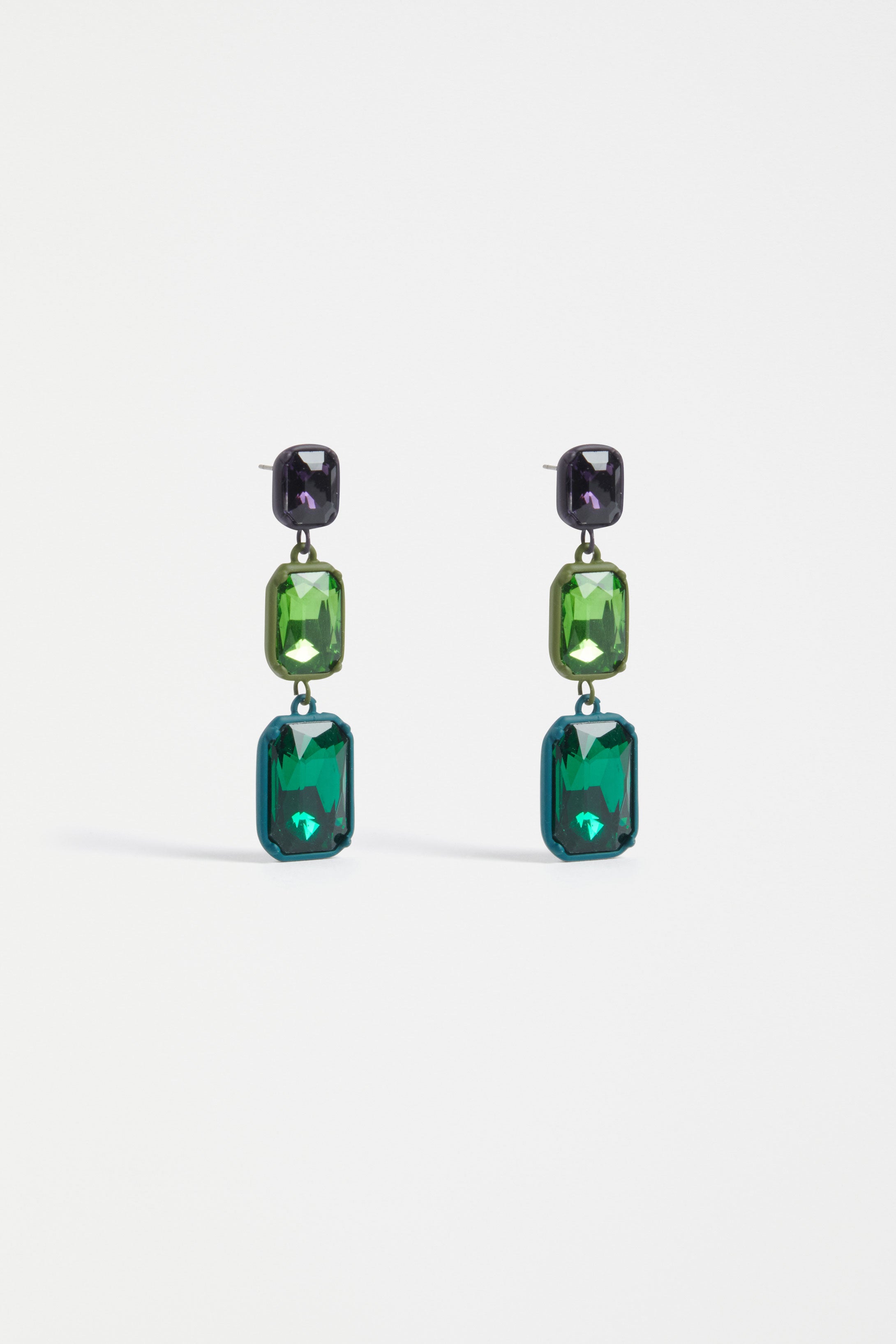 JULE LONG DROP EARRING