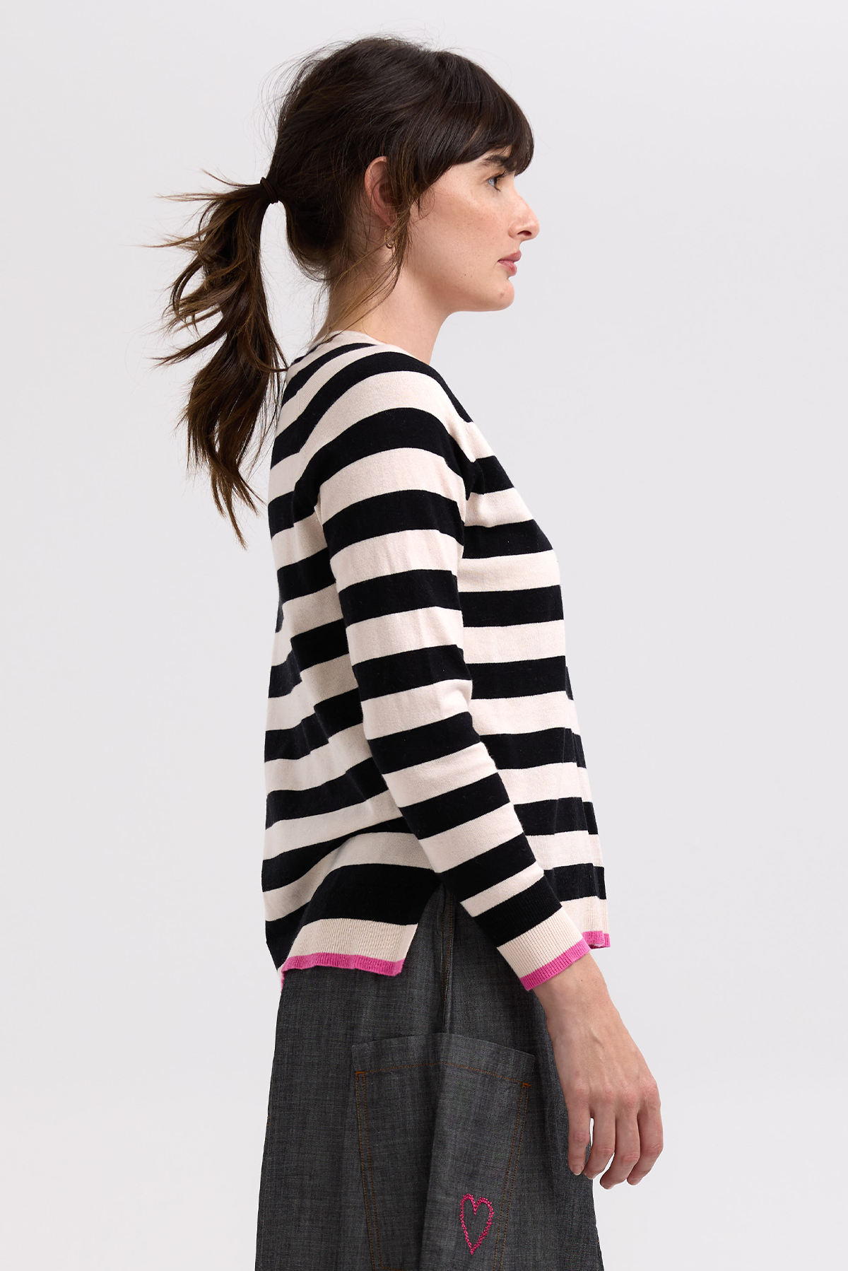 ESSENTIAL STRIPE SWEATER