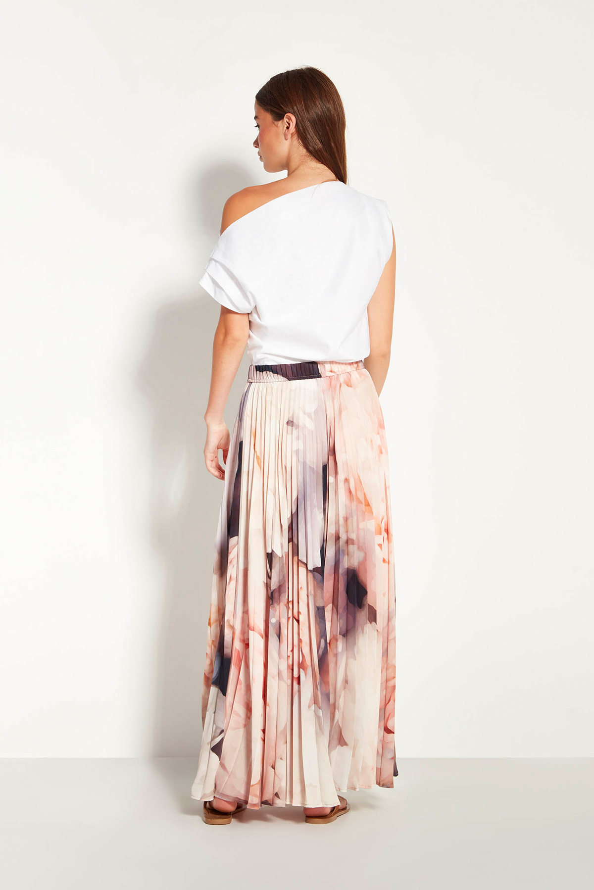 EVELYN PLEAT SKIRT