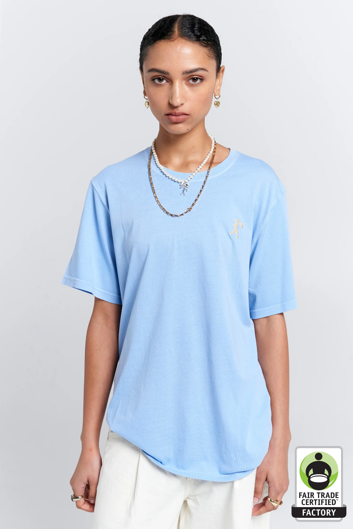 EMBROIDERED RUNAWAY GIRLORGANIC COTTON TSHIRT