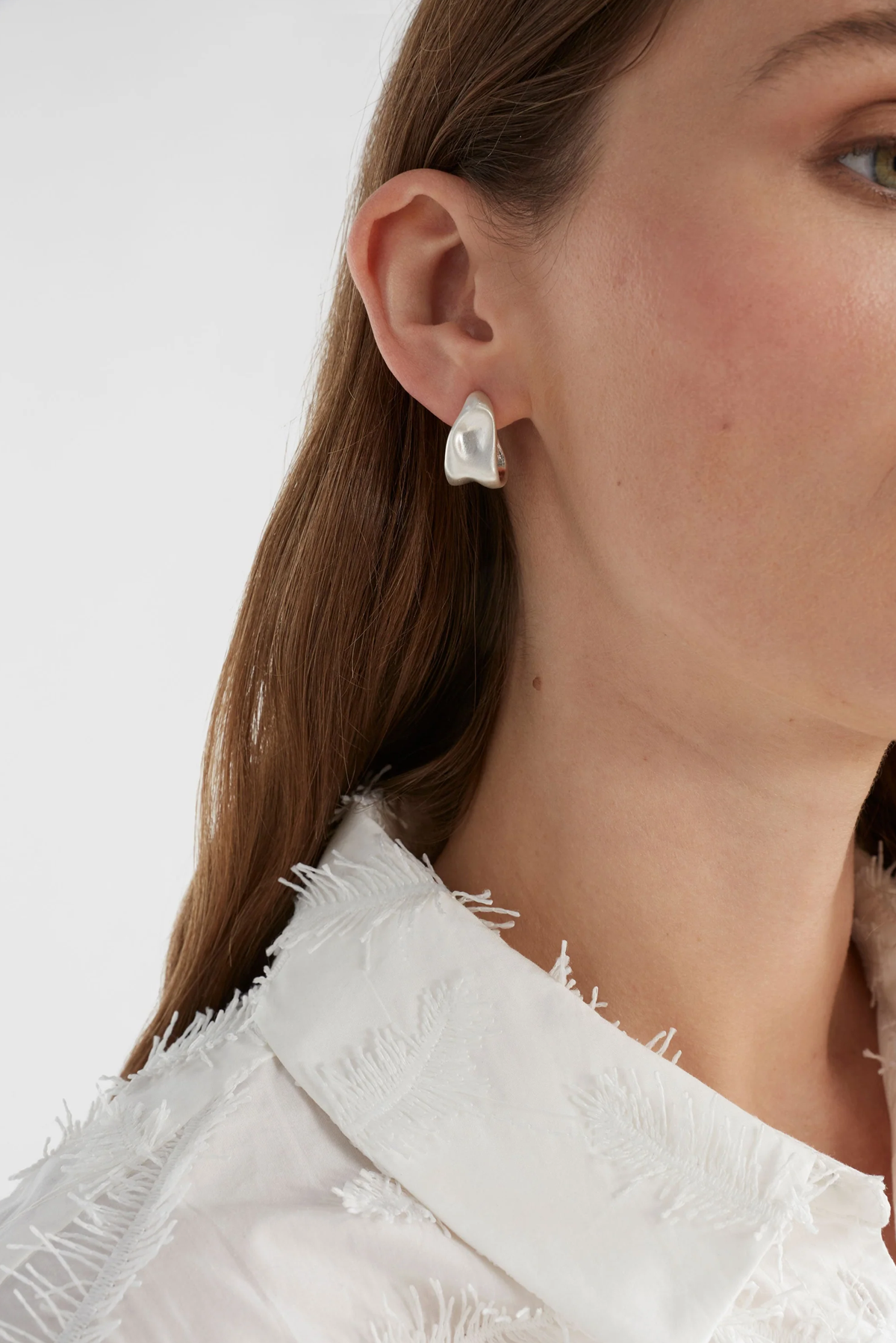 FEVEN SMALL HOOP EARRING