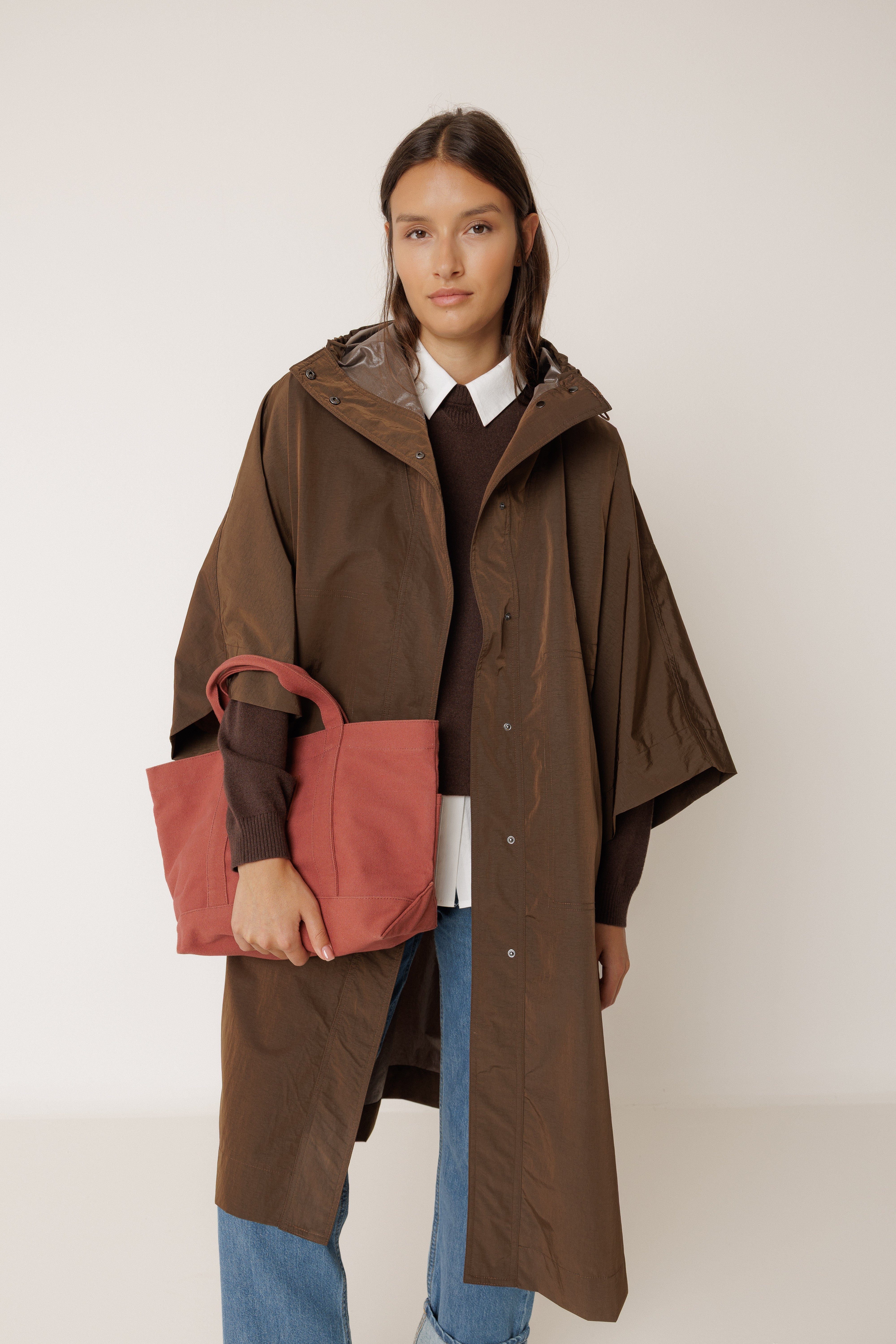 INDI AND COLD WATERPROOF RAINCOAT CAPE BROWN CHOCOLATE