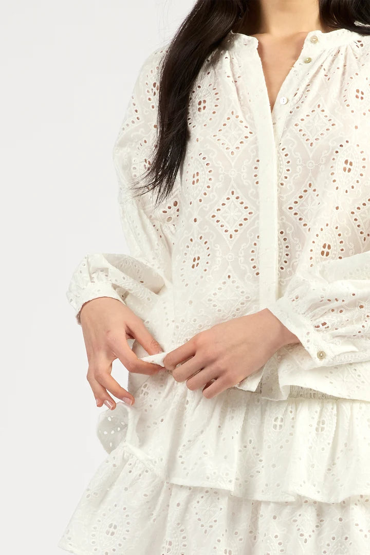 TUESDAY GIGI TOP WHITE COTTON EMBROIDERY TOP WITH LONG SLEEVES AND BUTTONS DOWN THE FRONT