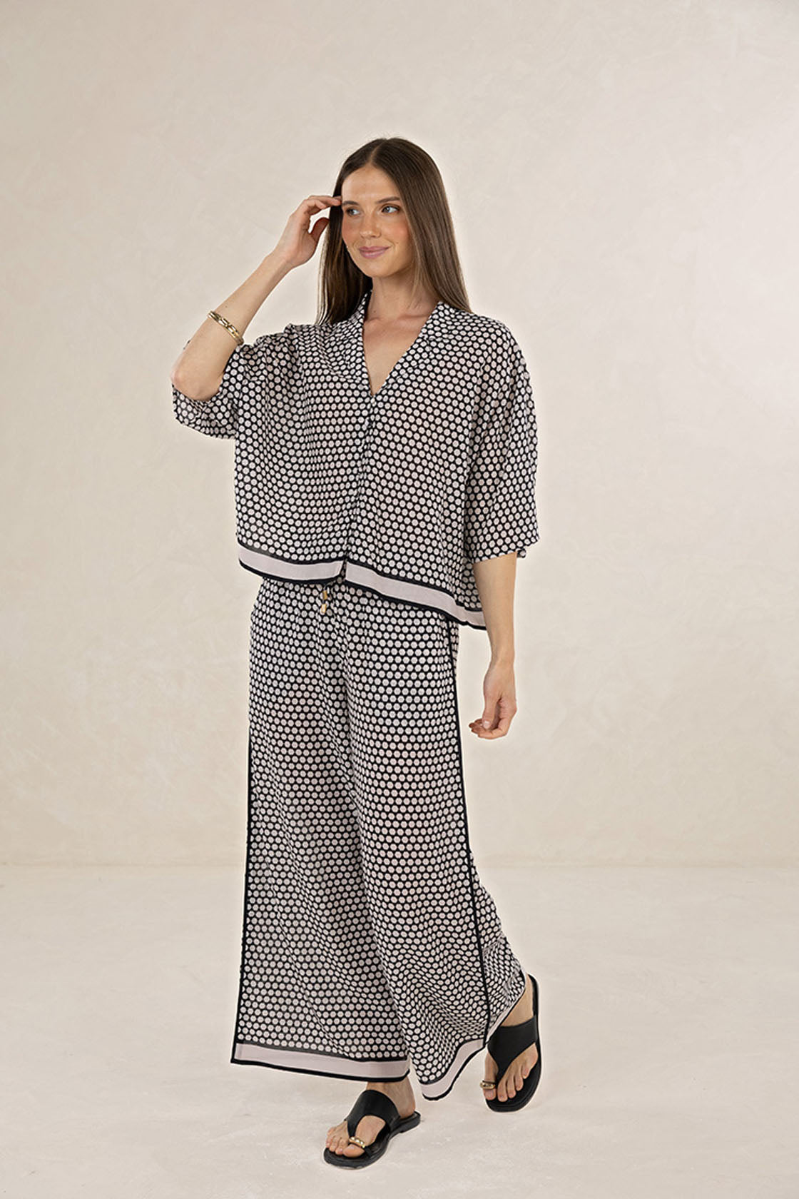 HUMIDITY HEXI SHIRT