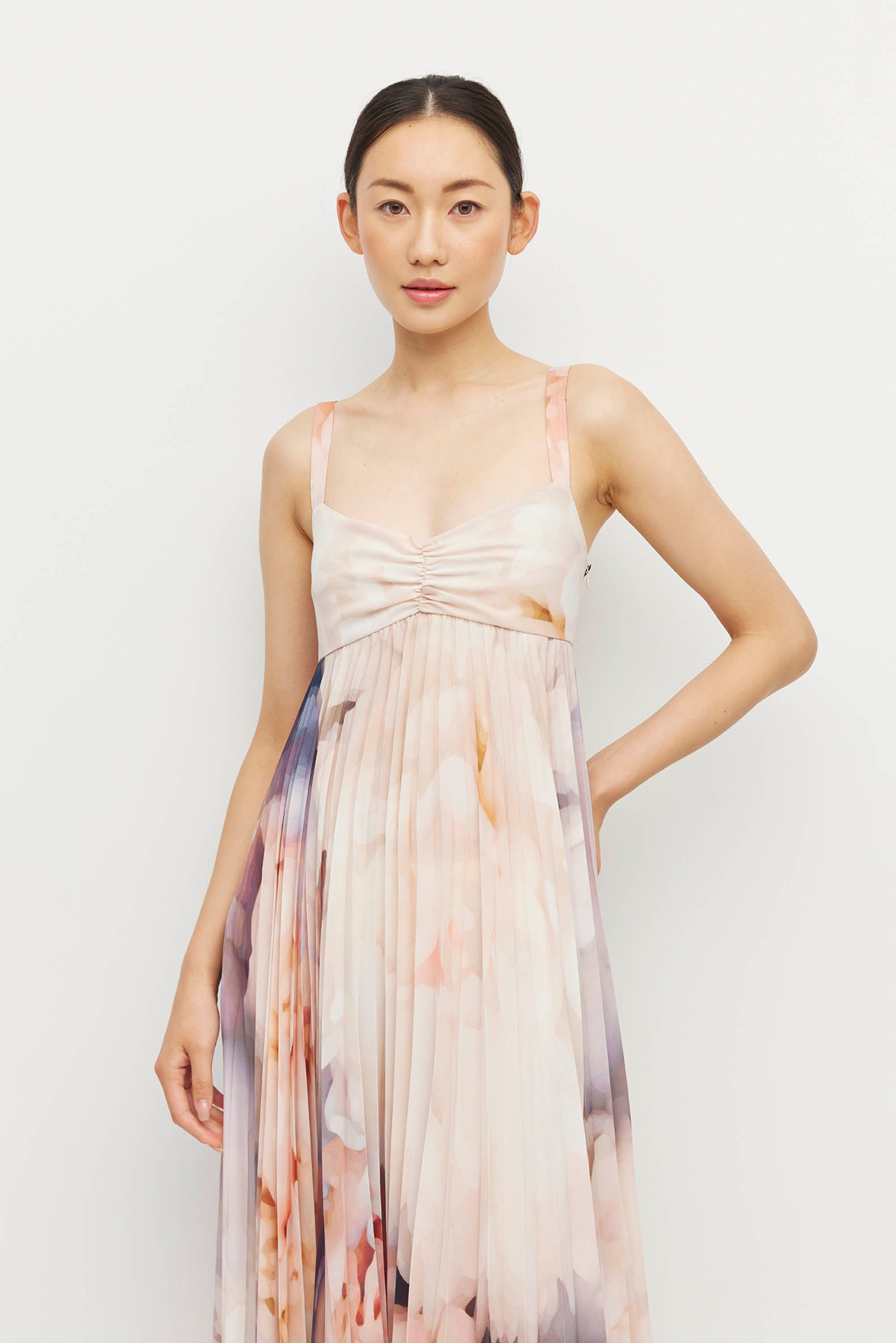 ISABELLA PLEAT DRESS