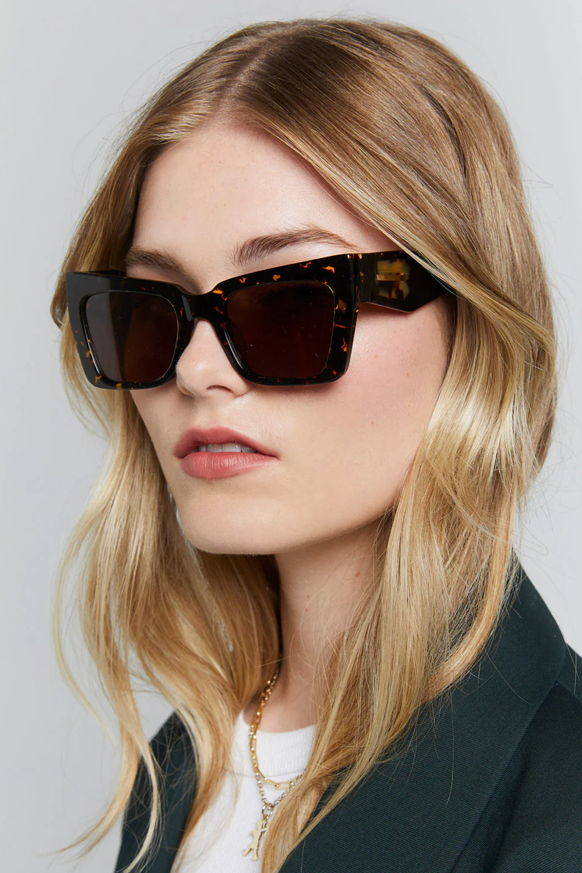 IMMORTALISED SUNGLASSES