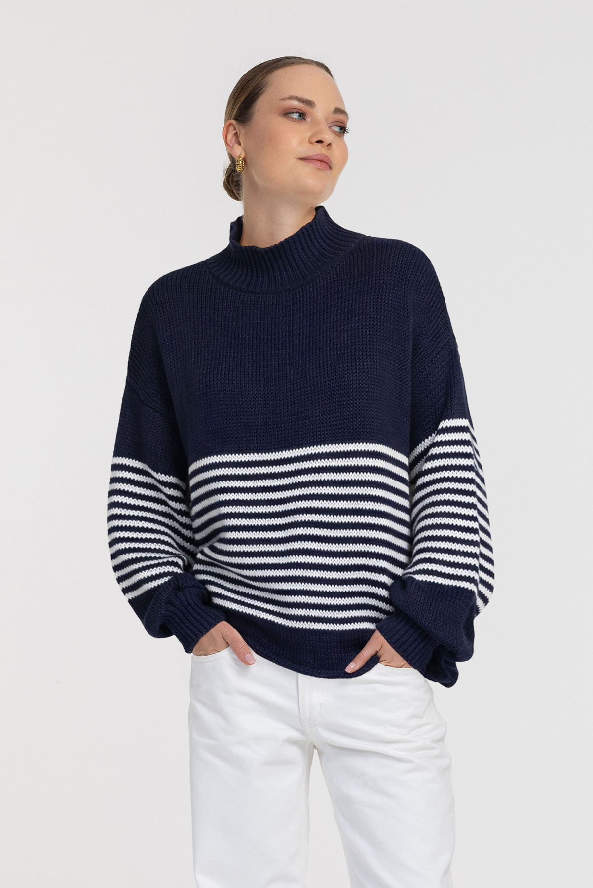 KIKI JUMPER