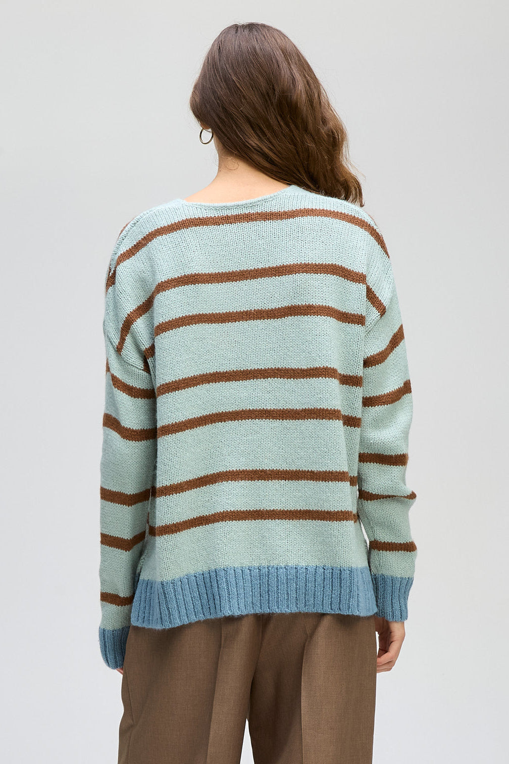 COSY STRIPE V NECK
