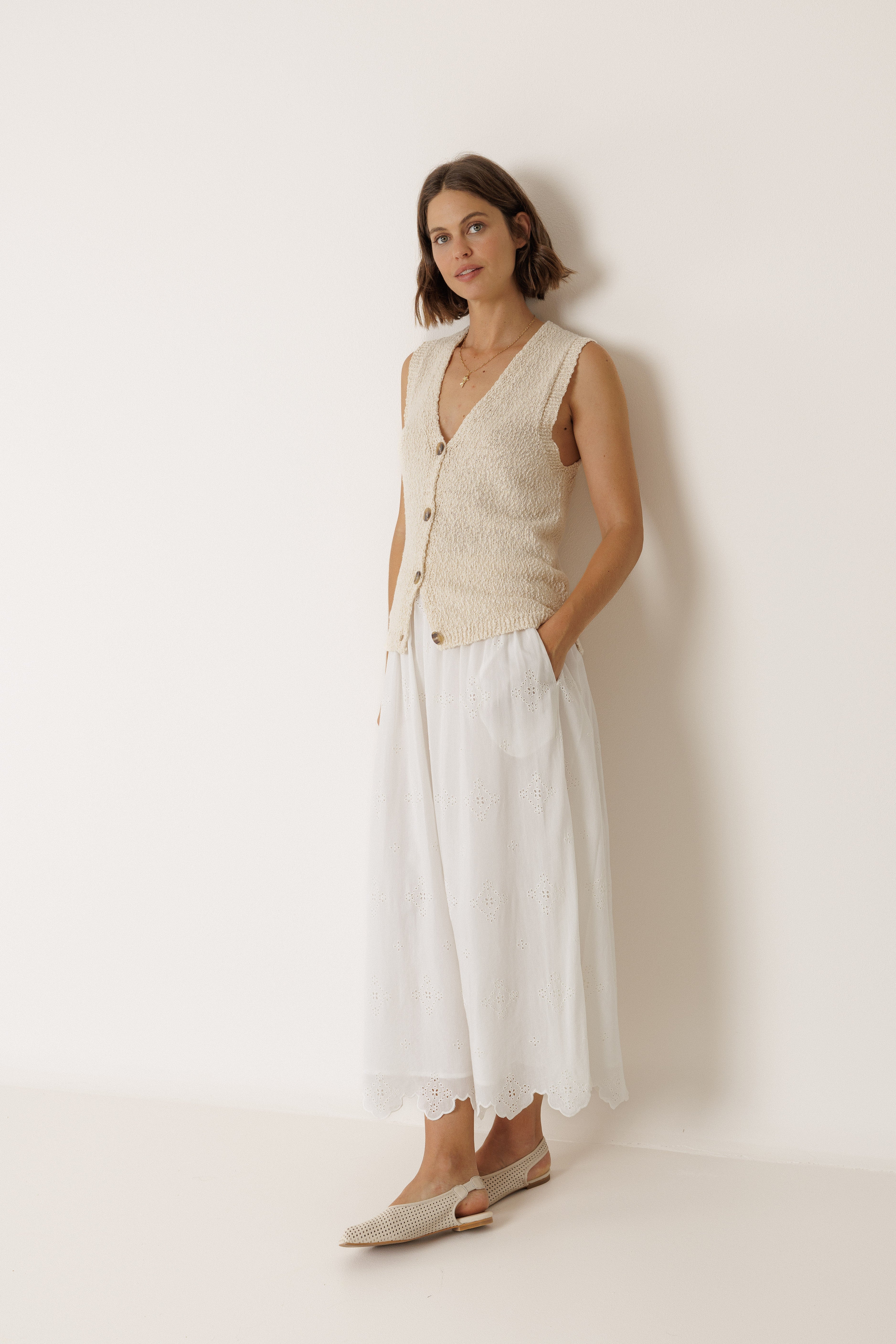 INDI AND COLD EMBROIDERED MIDI SKIRT COTTON WHITE