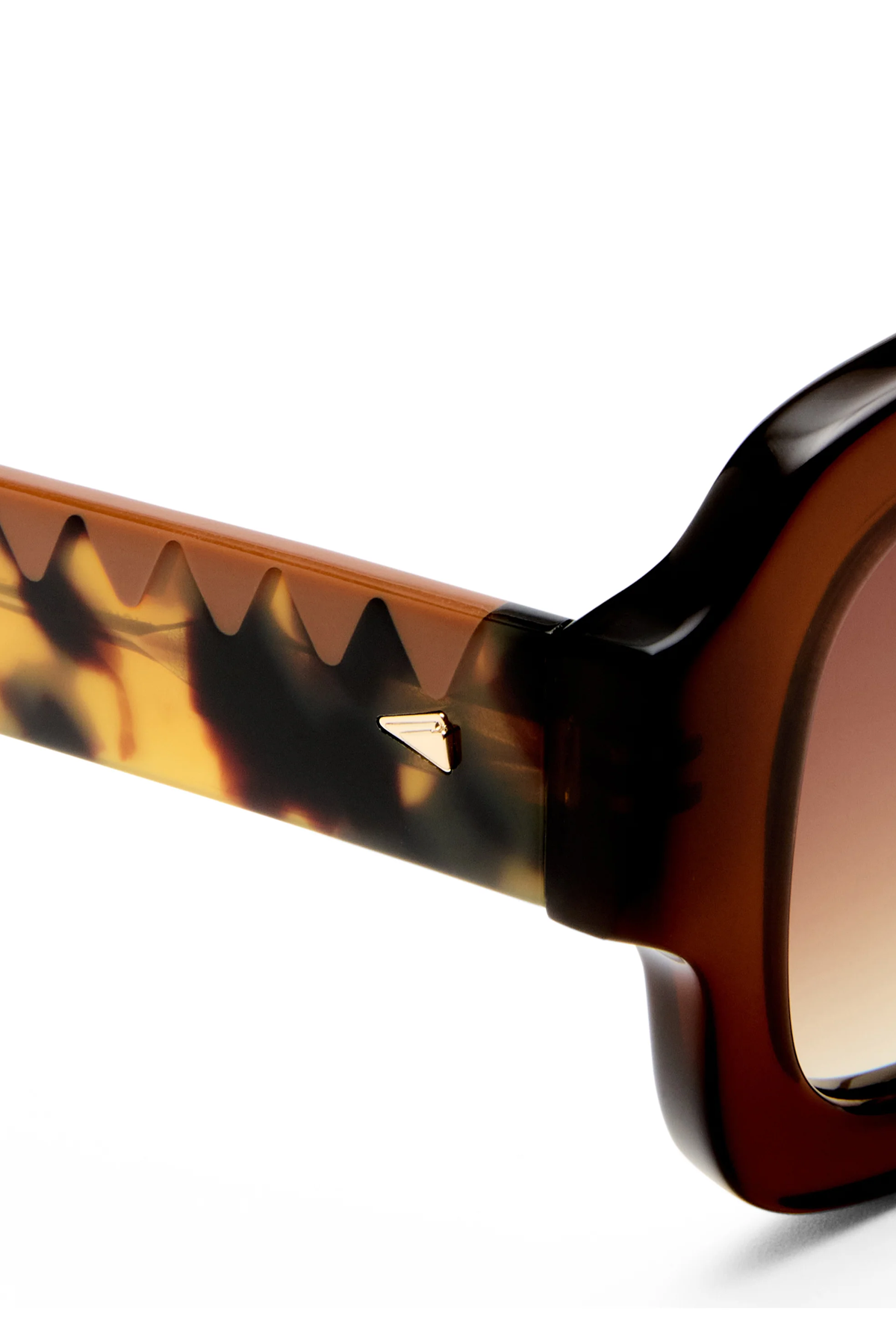 MOONSIDE CARAMEL ZIGZAG SUNGLASSES