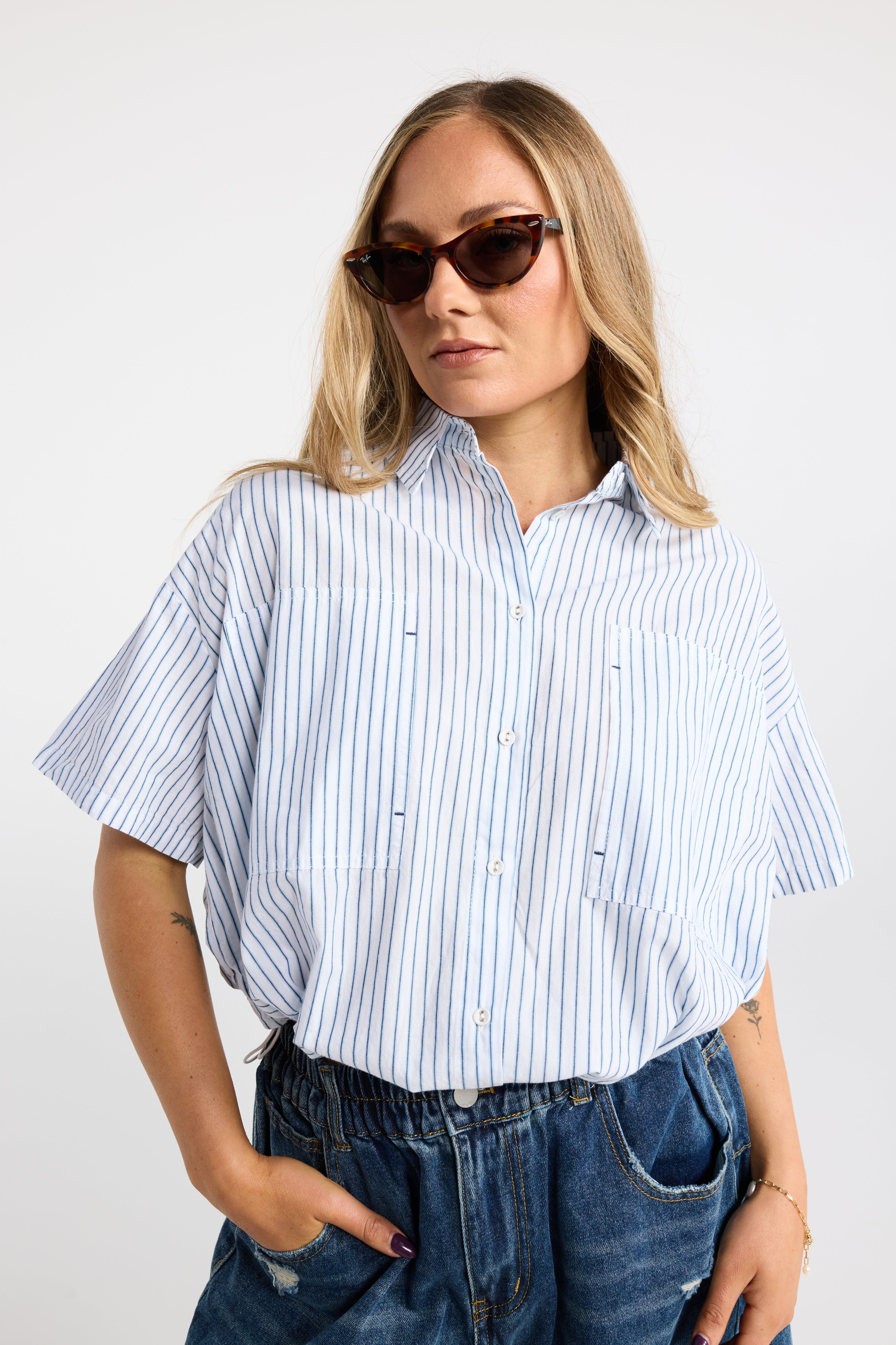 PAGES SHIRT