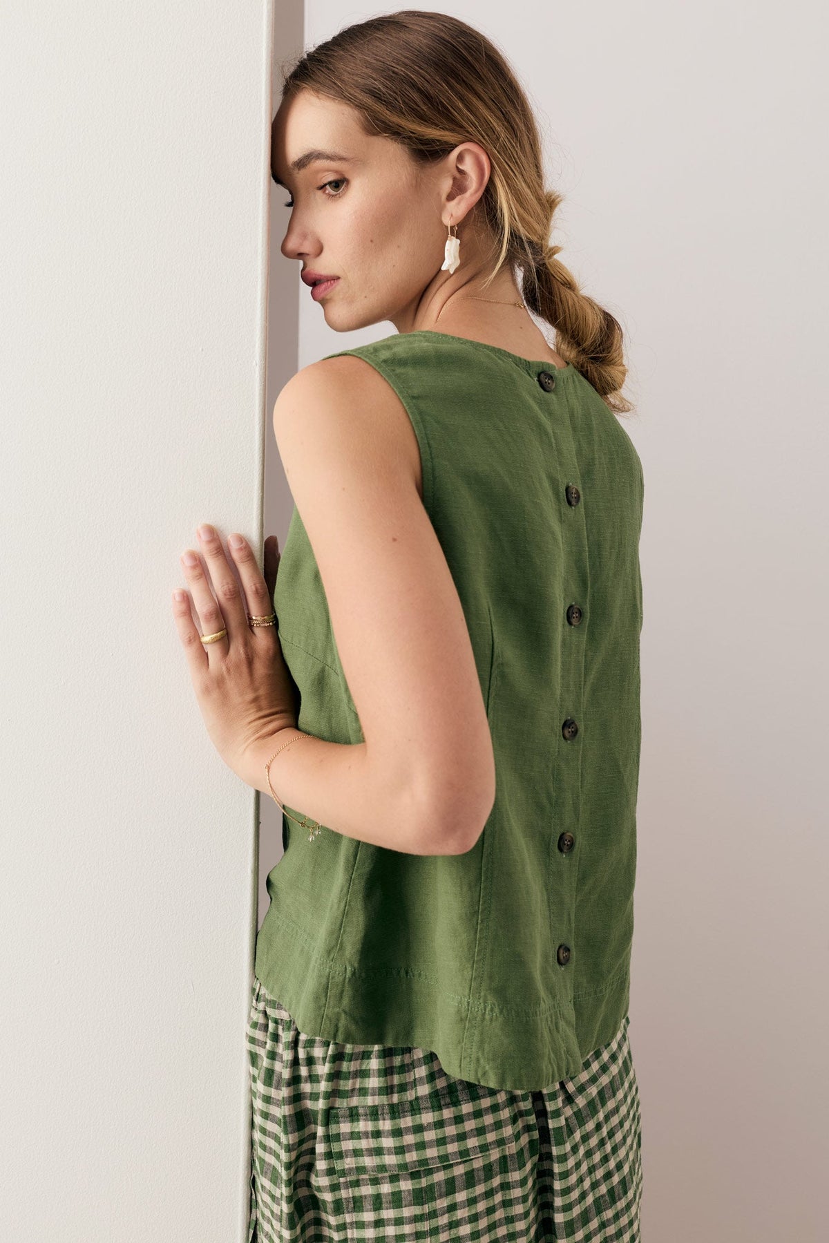 FRANKIE BUTTON TANK
