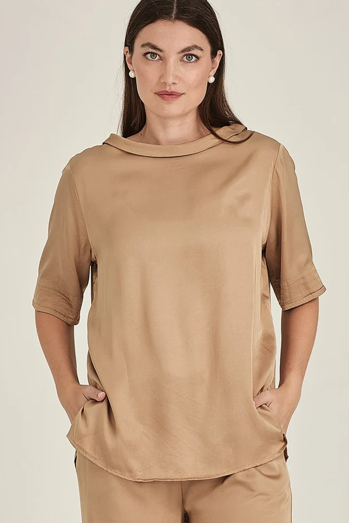 CAROLINE SILLS PALISADES SOHO TOP VISCOSE RAYON COFFEE TAN IVORY CREAM