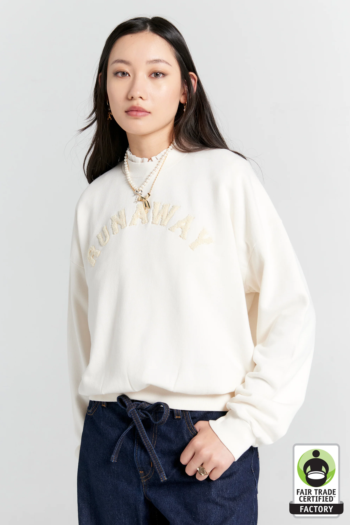 RUNAWAY COLLEGE ORGANIC COTTON CREWNECK SWEATSHIRT