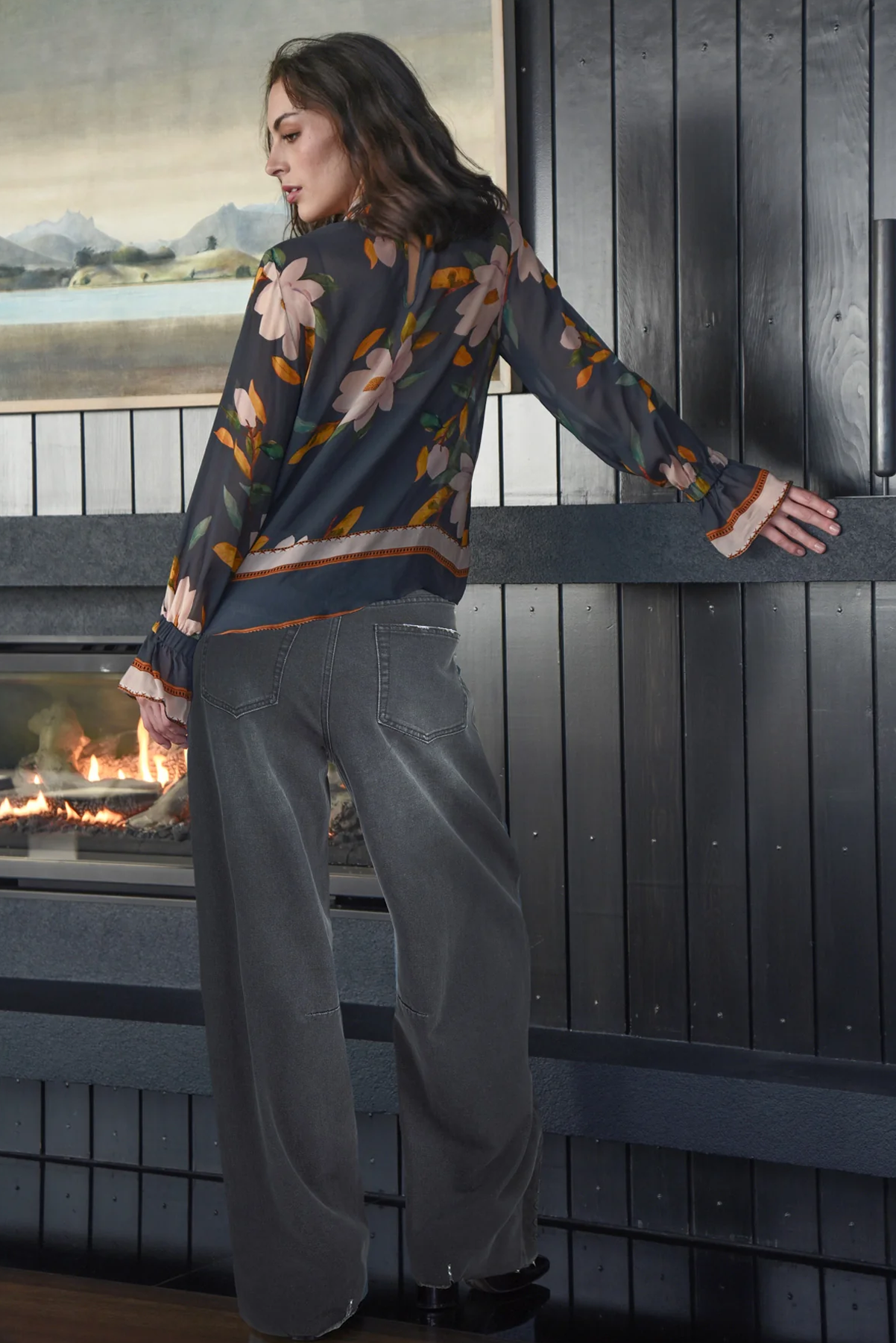 SHES THE EM BOSS JEAN