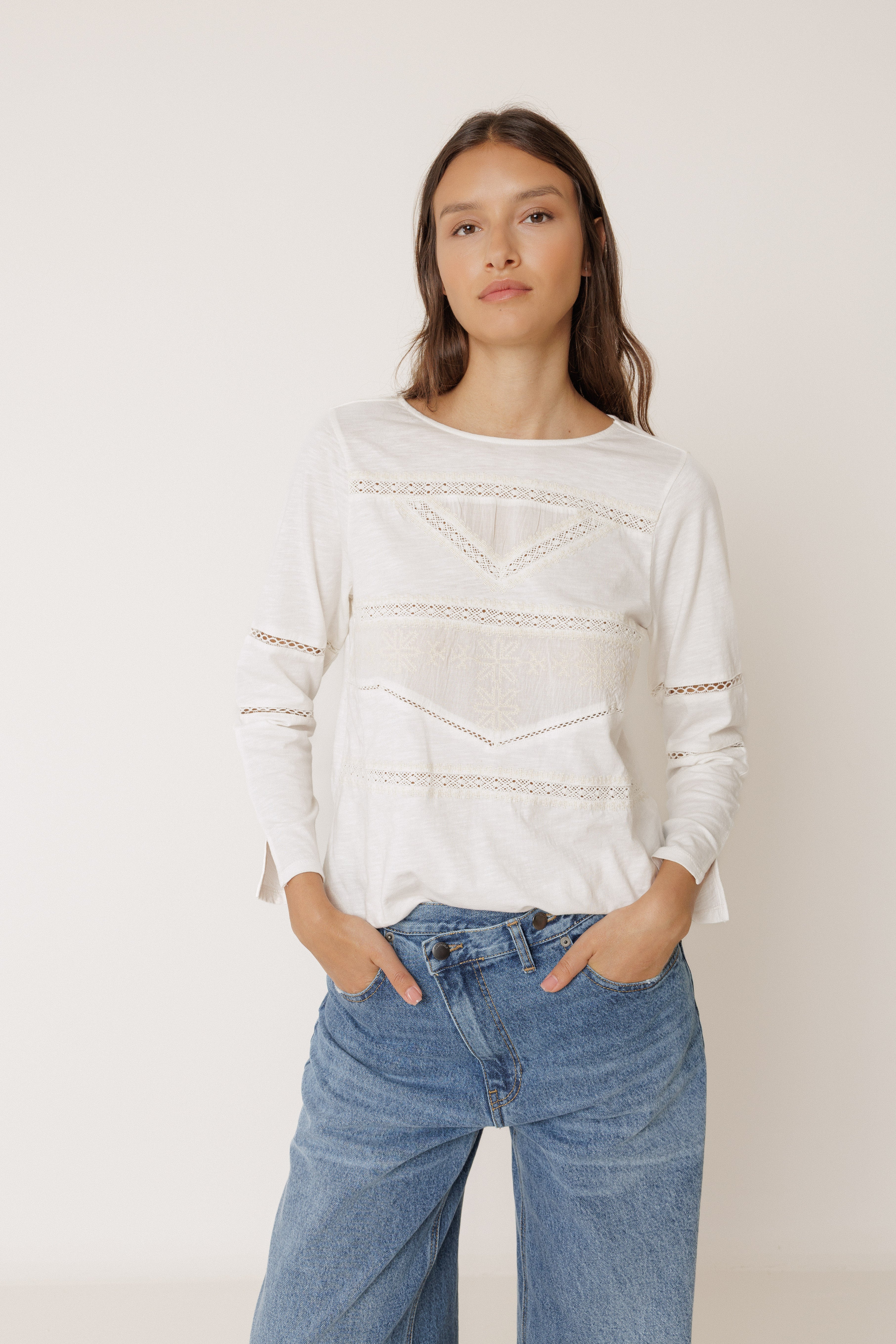 INDI AND COLD ROMANTIC COMBINATION TEE WHITE COTTON
