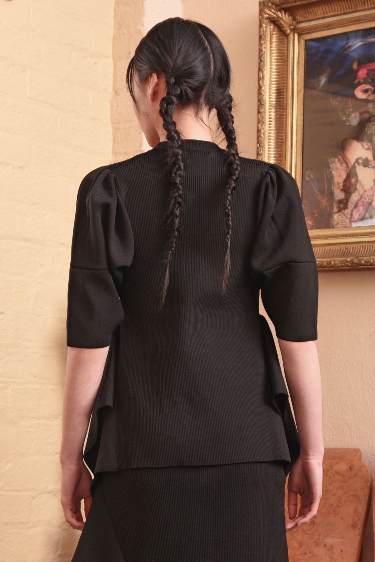 WHATS YOUR ANGLE TOP