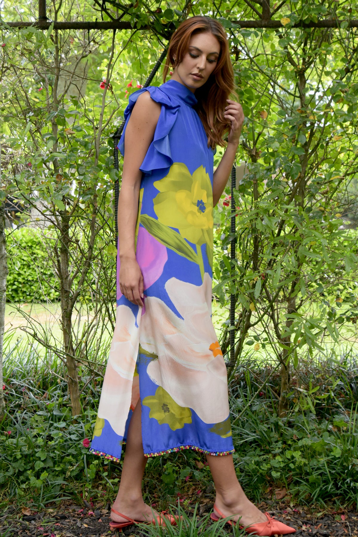 MODERN ROMANCE DRESS