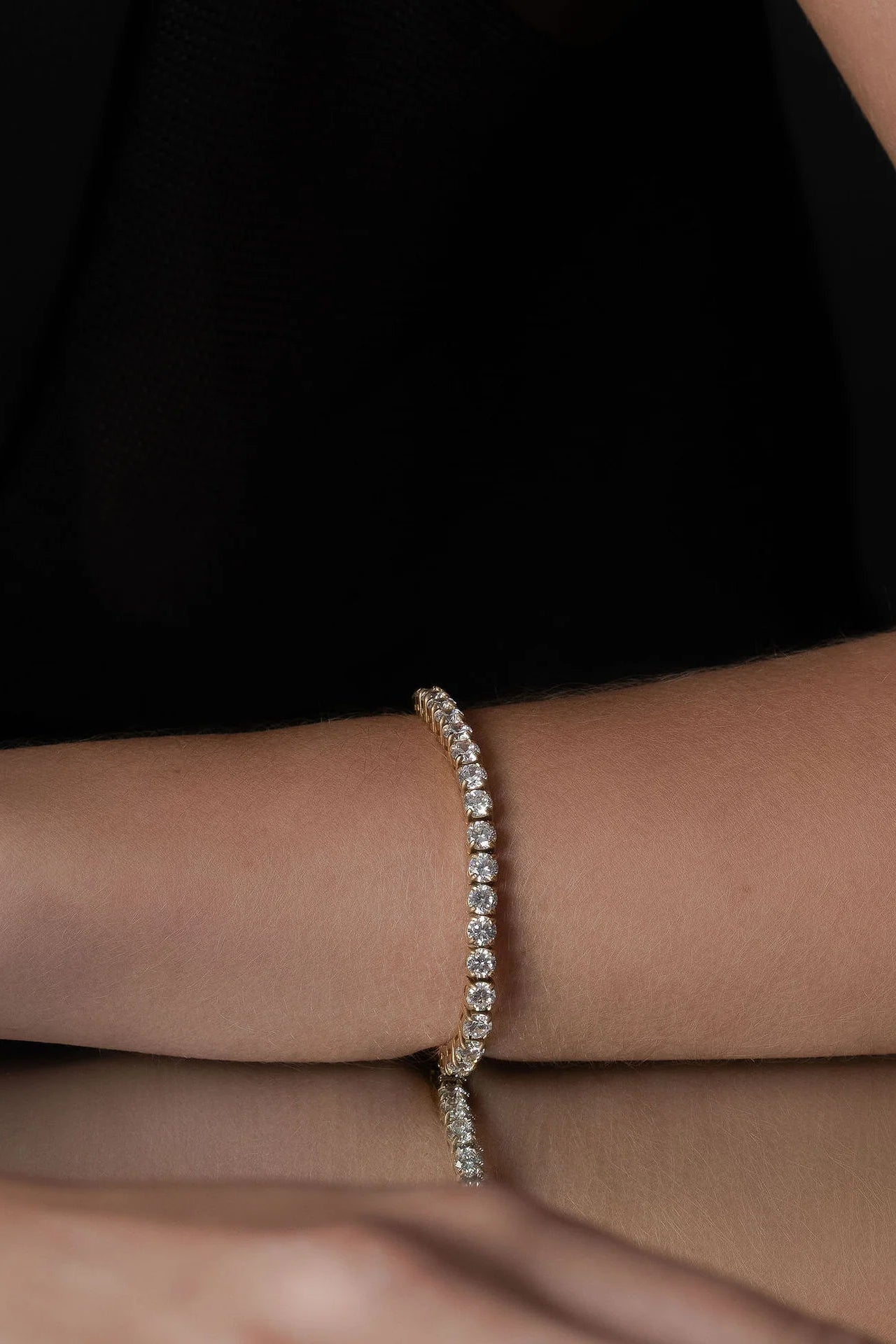 SILK AND STEEL TENNIS BRACELET GOLD BRACELET CRYSTAL BRACELET CUBIC ZIRCONIA CZ BRACELET TENNIS JEWELLERY GOLD JEWELLERY GOLD ACCESSORIES STAINLESS STEEL WATERPROOF JEWELLERY EVERYDAY JEWELLERY LUXURY STYLE LUXE STYLE STATEMENT BRACELET STACKING BRACELET BRACELET STACK WRIST STACK MINIMAL STYLE CLASSIC STYLE MODERN JEWELLERY DAINTY BRACELET SPARKLE BRACELET POLISHED FINISH PREMIUM JEWELLERY WOMENS JEWELLERY GIFT IDEA GLAM JEWELLERY ELEGANT STYLE CLASSIC BRACELET