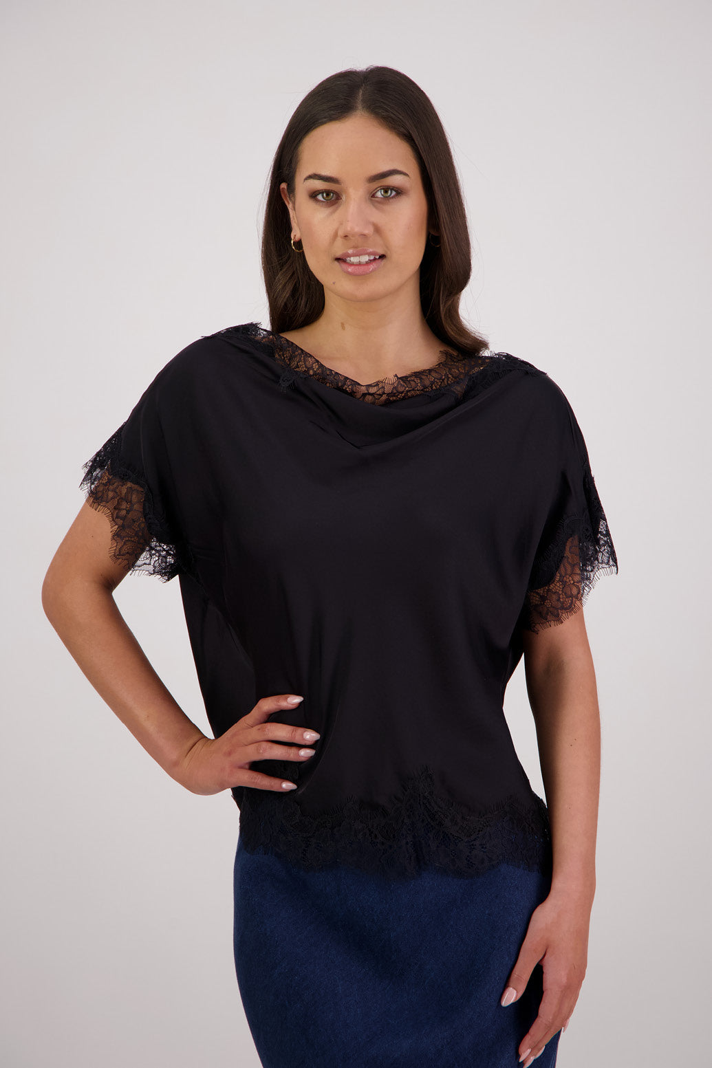BRIARWOOD TABBY TOP BLACK LACE VISCOSE NYLON