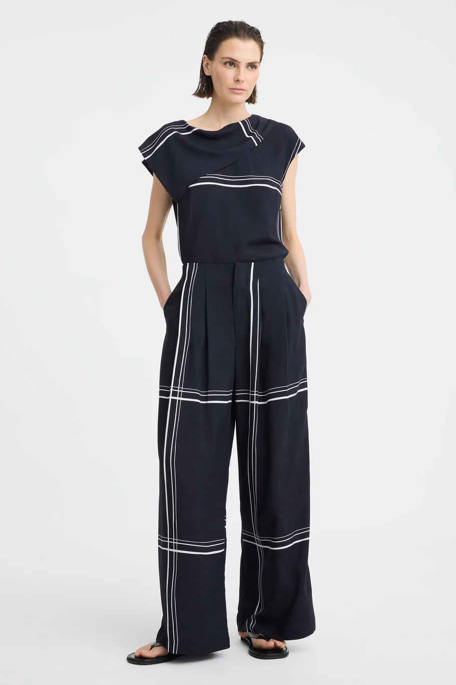 MORRISON VICTOR TOP SILK TOP WITH CAP SLEEVE AND FIXED SCARF OVERLAY IN NAVY WITH MINIMAL WHITE SQUARE STRIPE