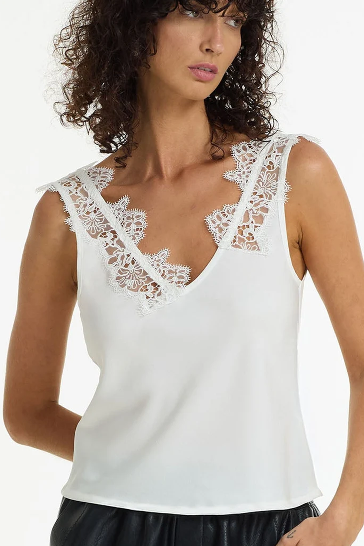 BLAK VALERA TOP POLYESTER LACY CAMI WHITE IVORY