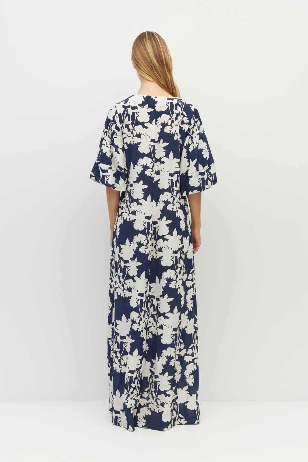 JULIETTE HOGAN PIPER DRESS SILK NAVY FLORAL MAXI DRESS