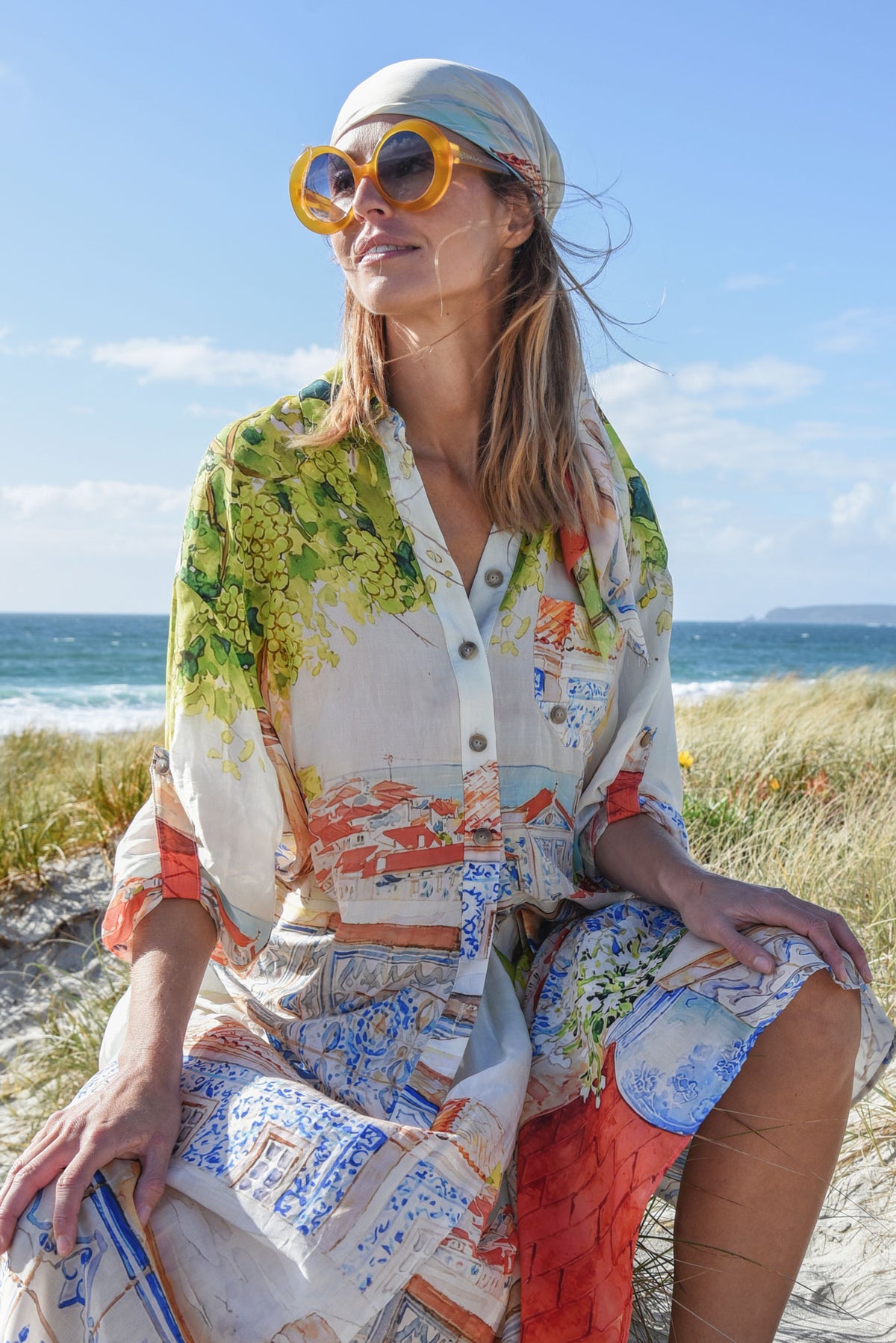 ROUND THE TWIST SHIRT