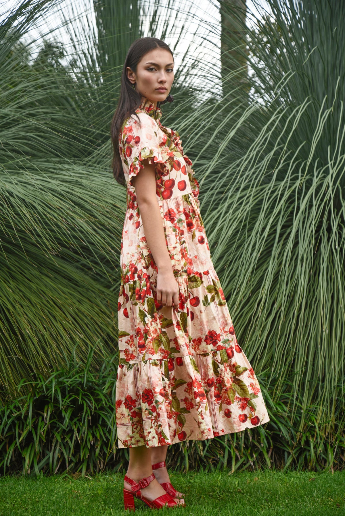 FRILLAXED DRESS