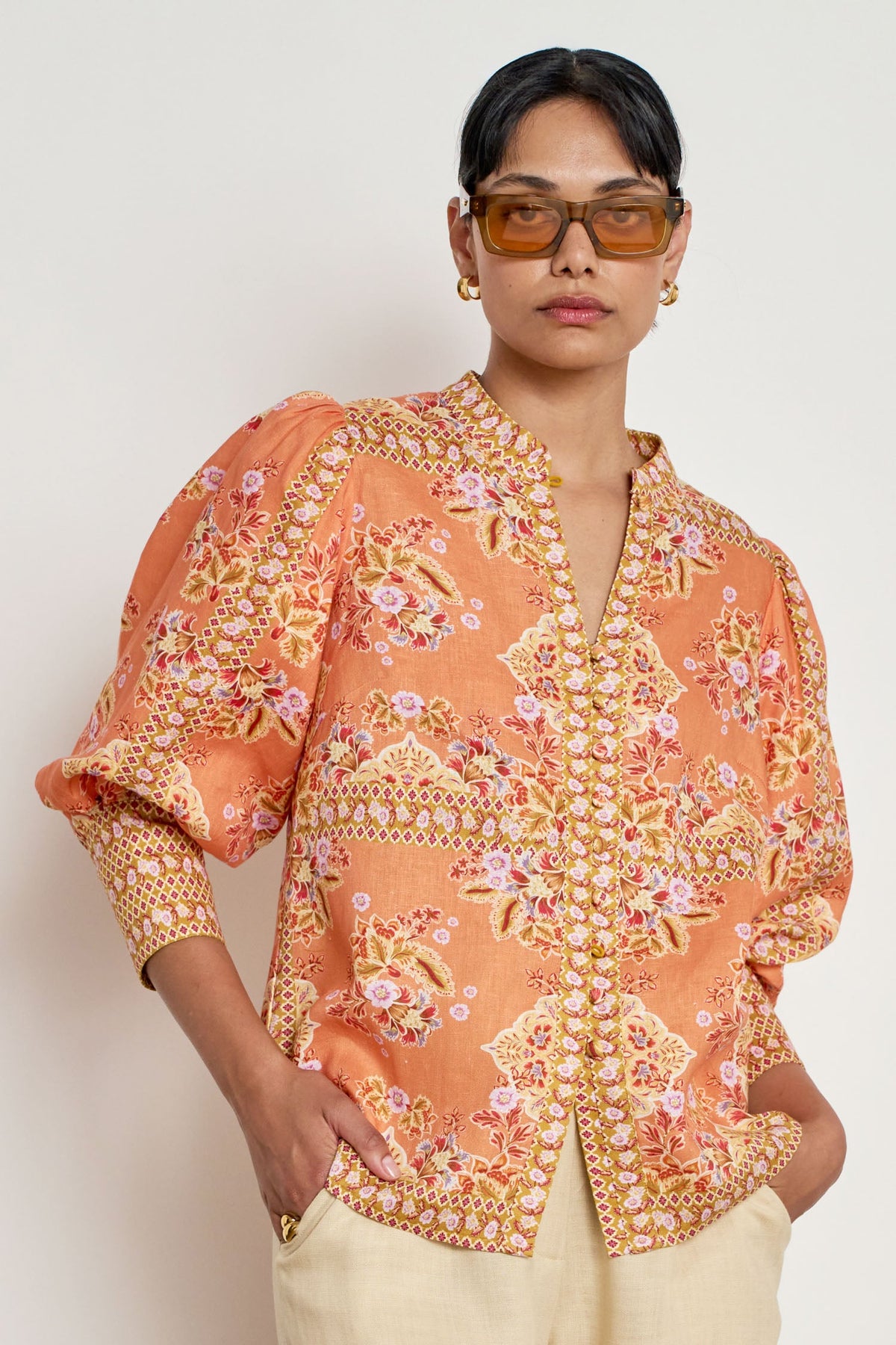 Proclaim top marigold pattern