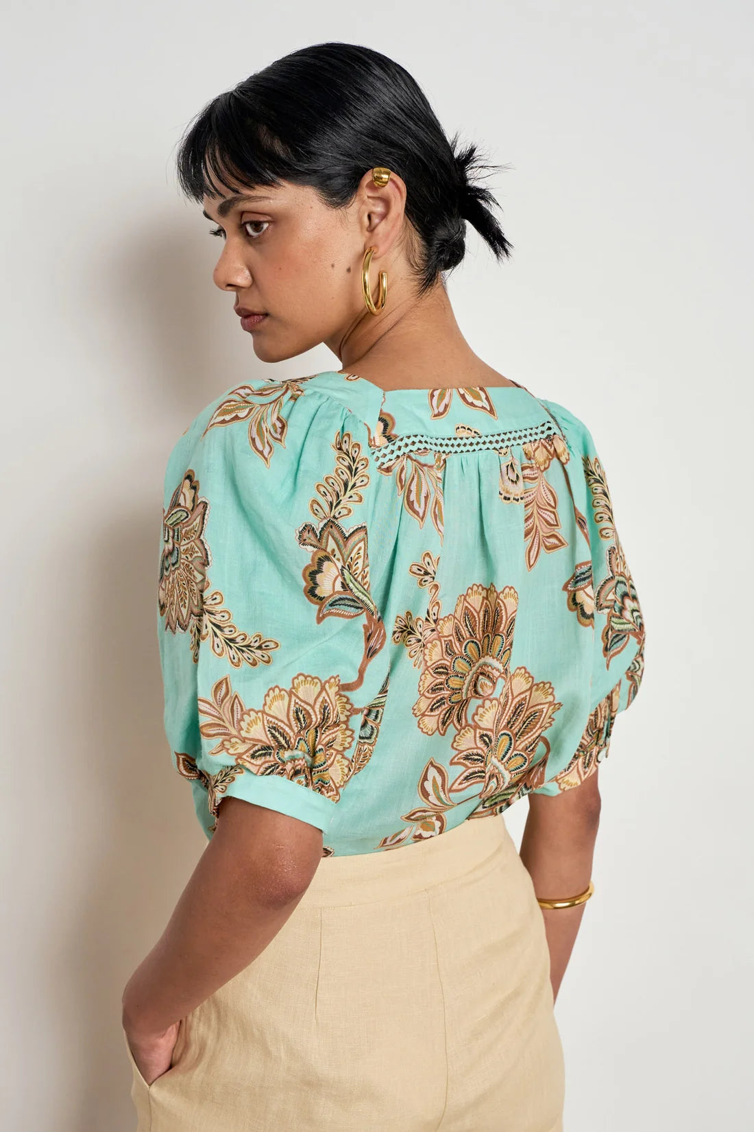 ZOE KRATSMANN GRACE TOP MINT LINEN TOP WITH FLOARL PATTERN PUFF SLEEVES SQUARE NECK AND SMALL LATTICE DETAILING UNDER THE NECKLINE 